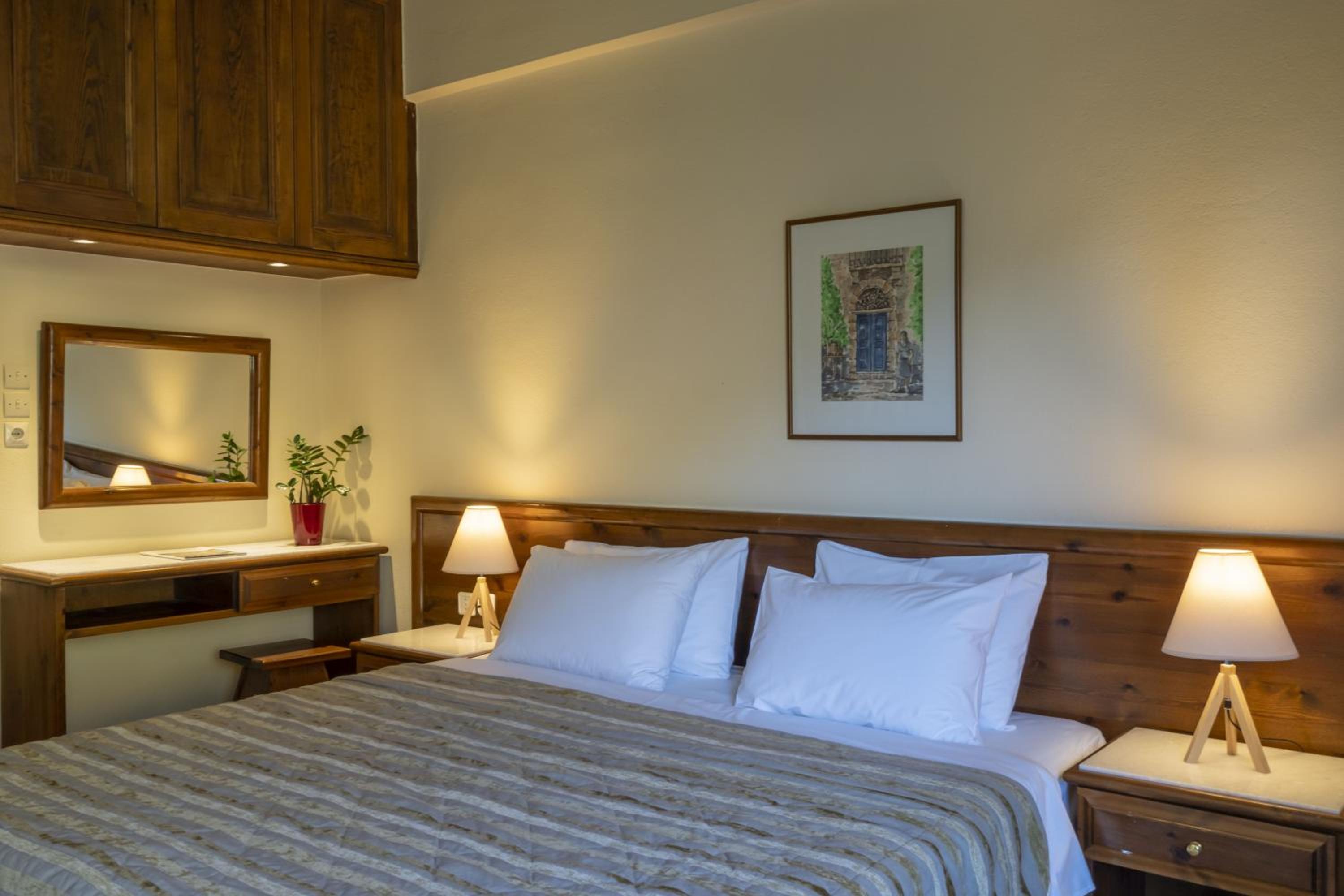 Double Room - Delphi Valley View - Photo 4