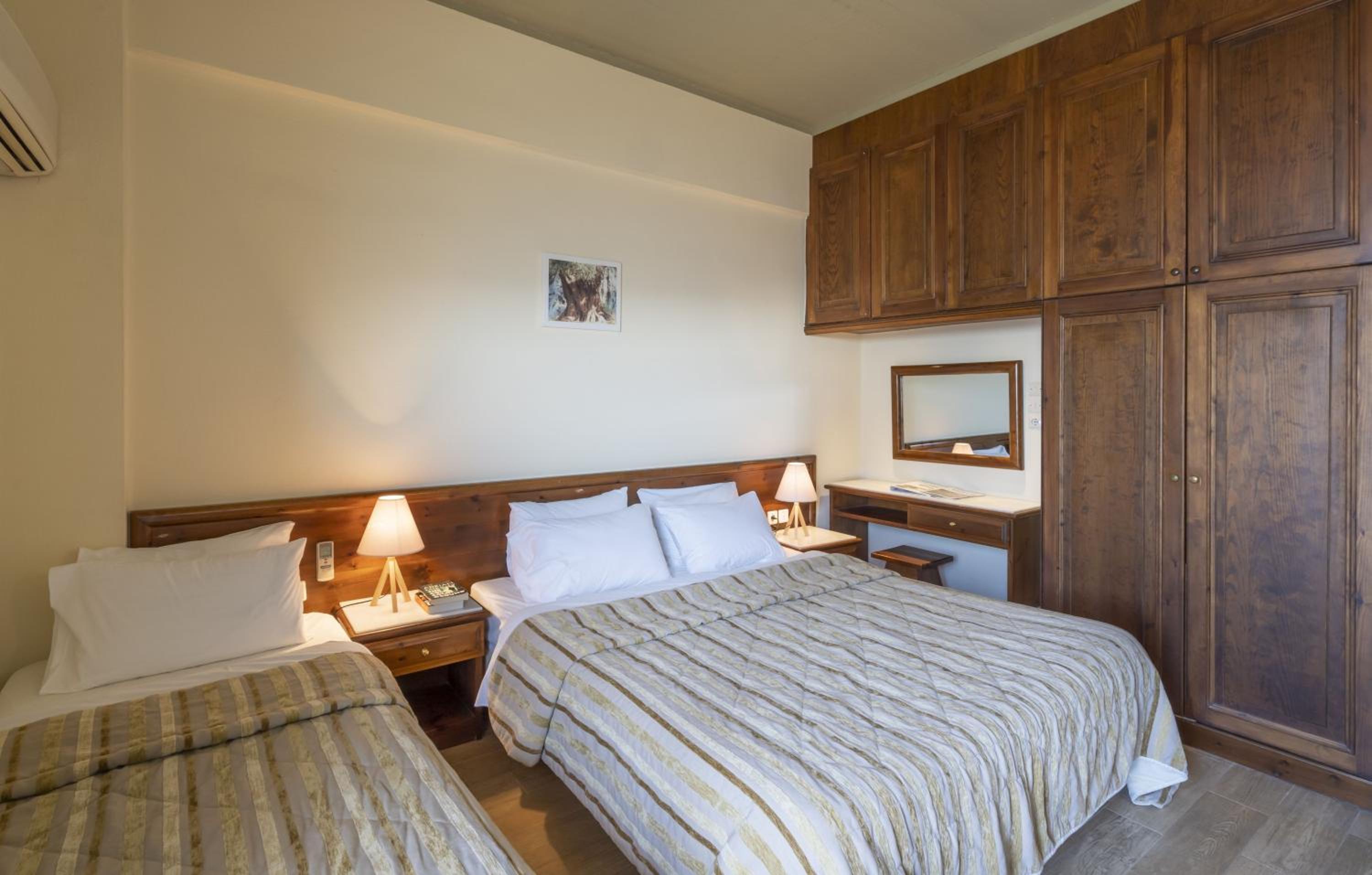 Triple Room Delphi Valley View - Photo 2