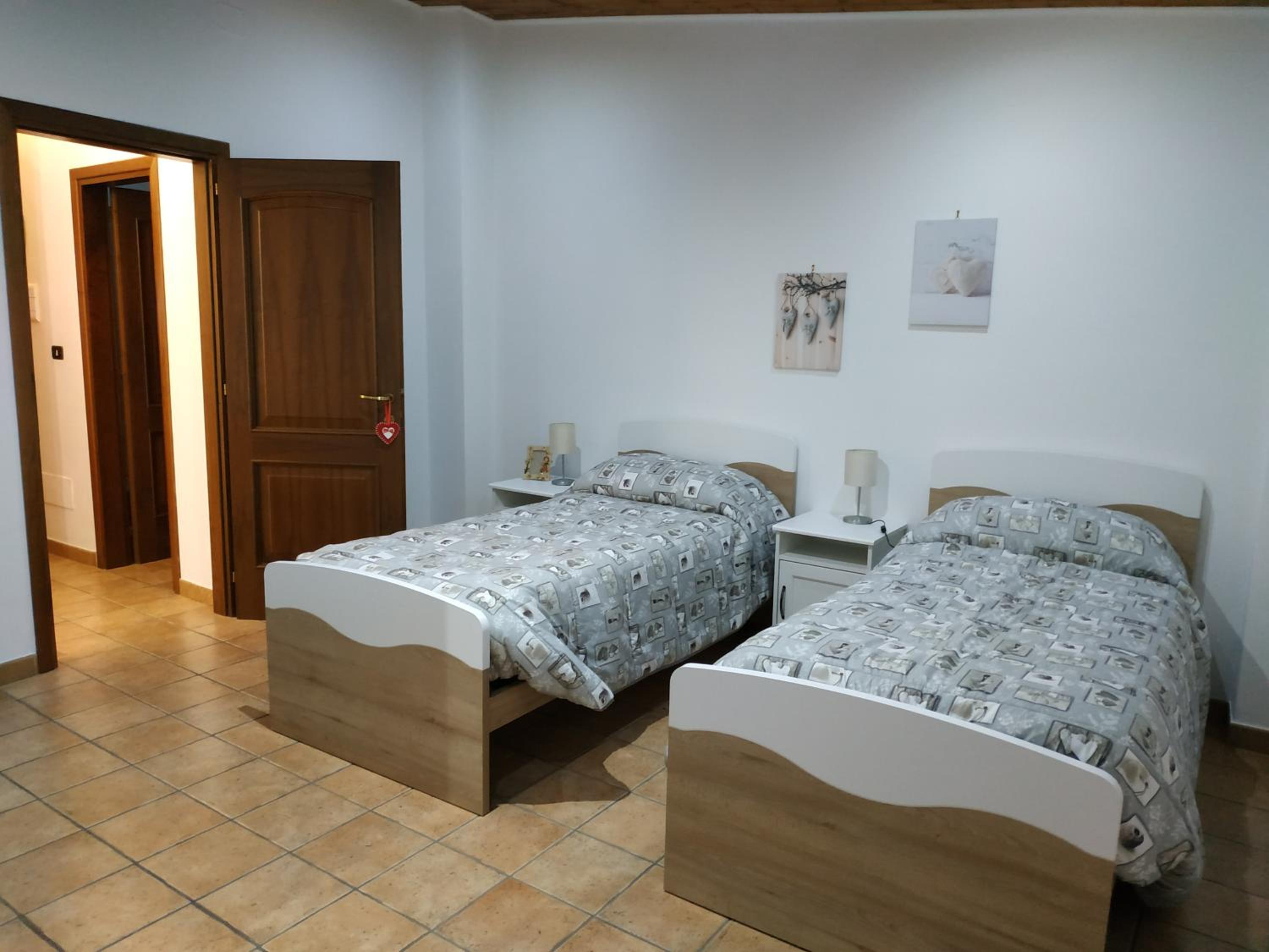 Two-Bedroom Apartment - Photo 18