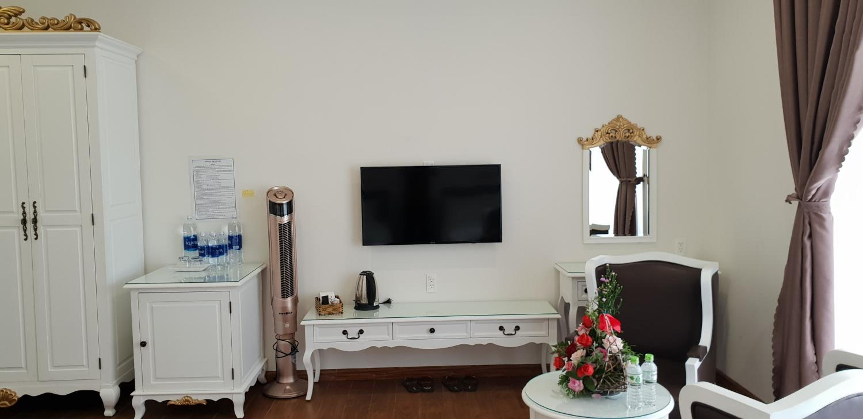 Royal Quadruple Room with Garden View
