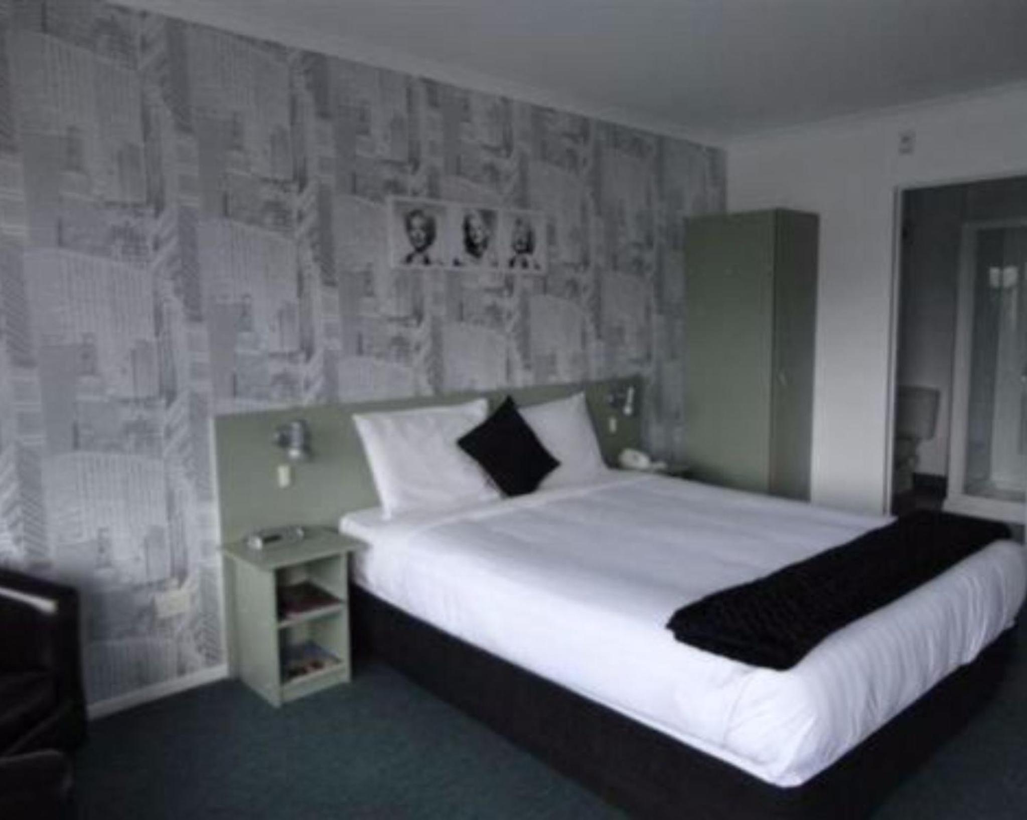 Double or Twin Room photo 2