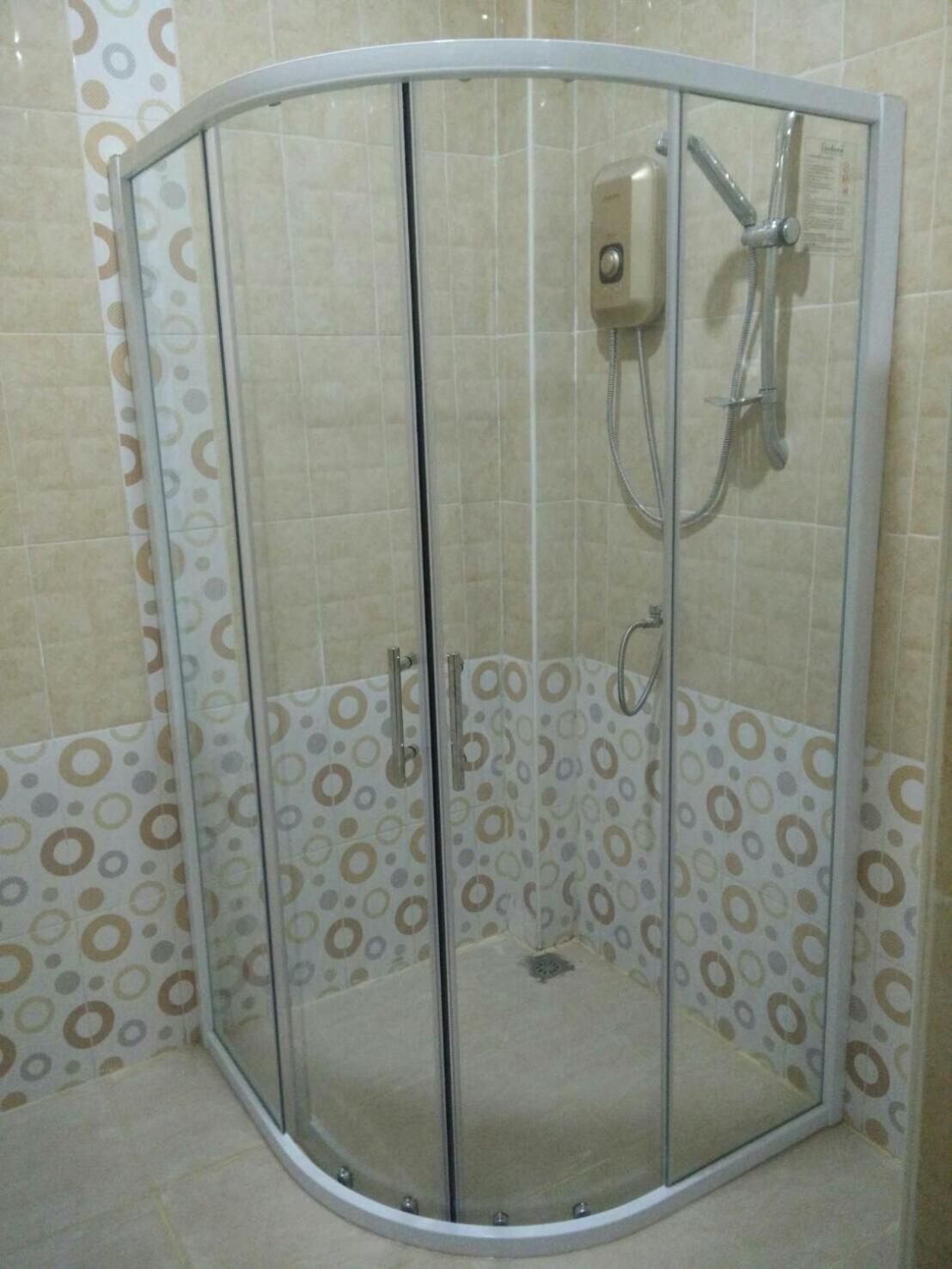 One-Bedroom House - Photo 39