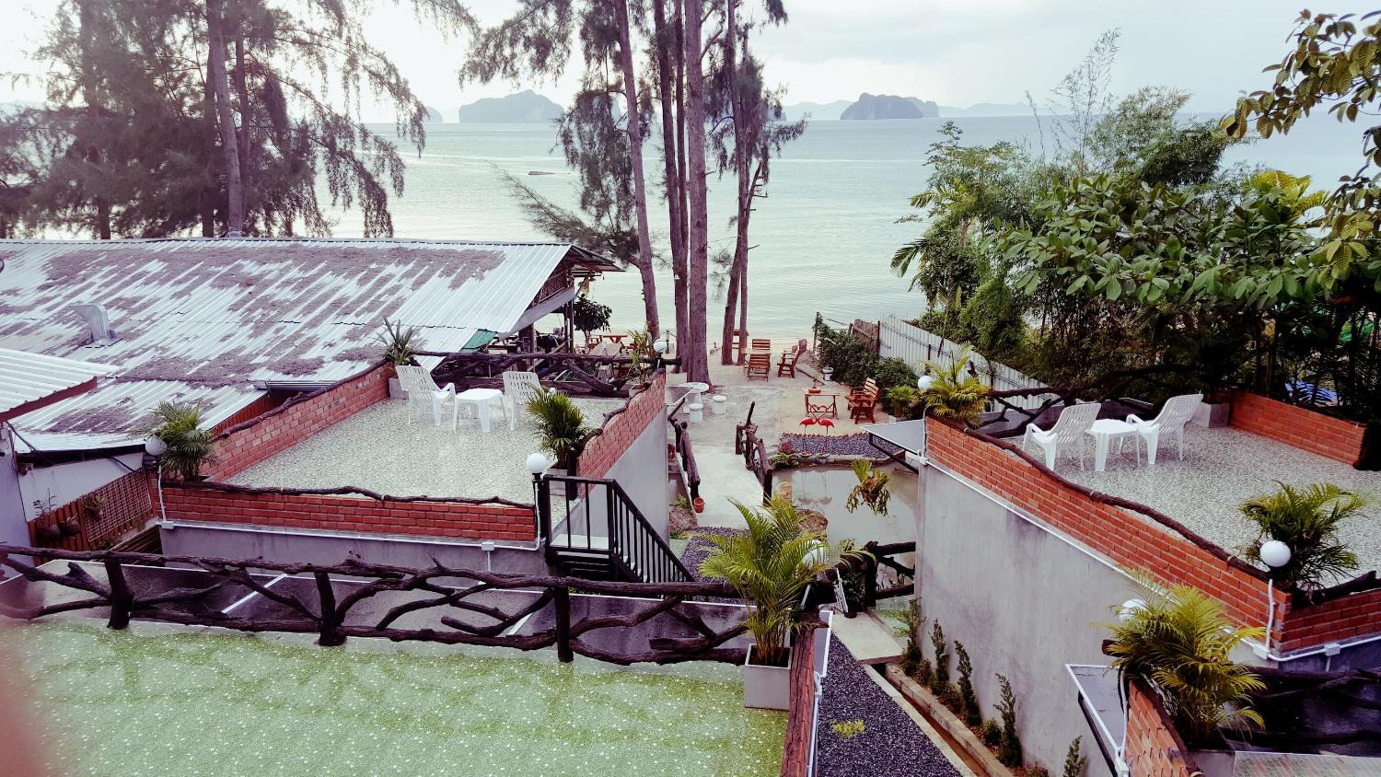 Double Room with Sea View - Photo 34