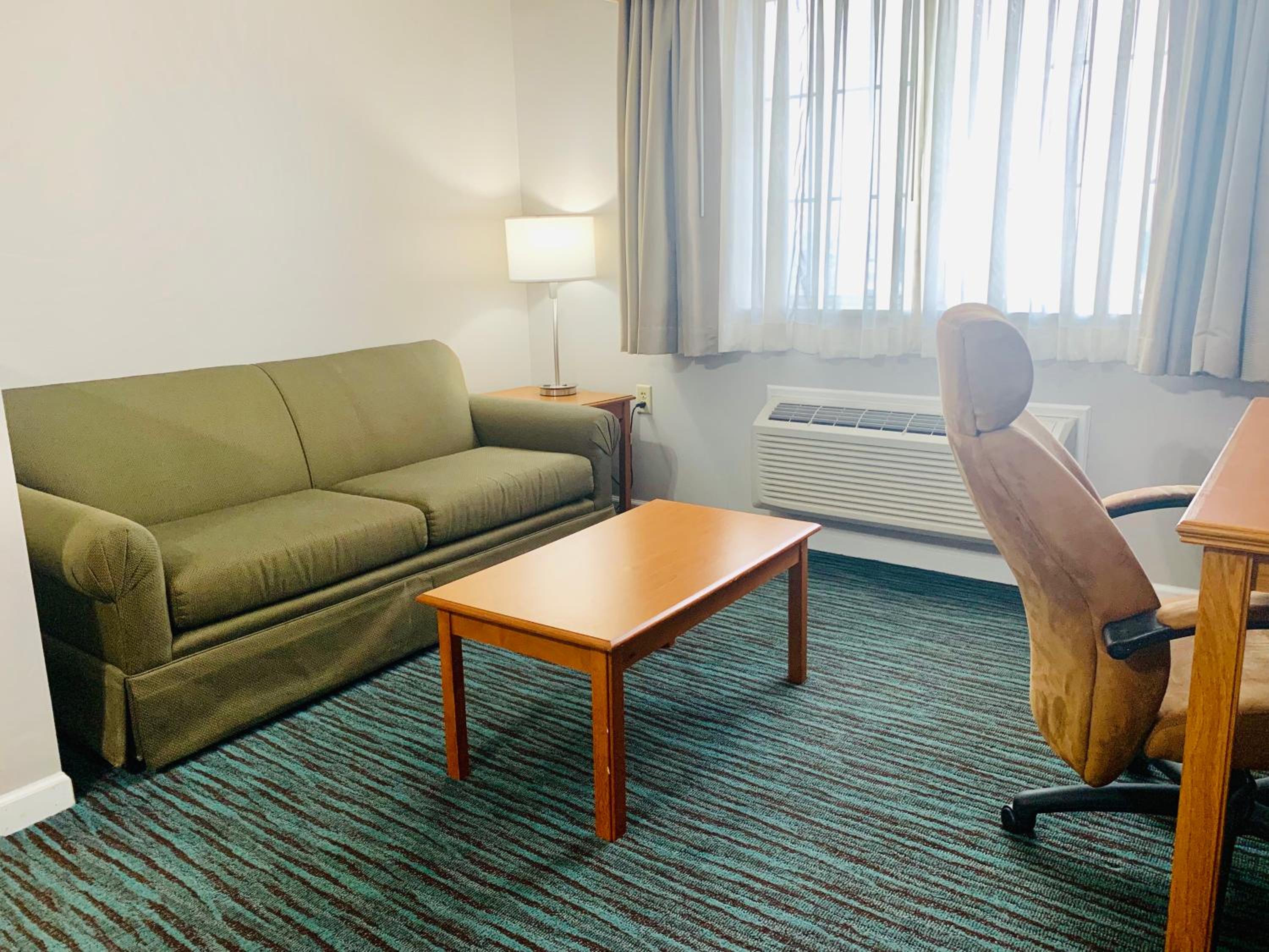 King Suite - Photo 4