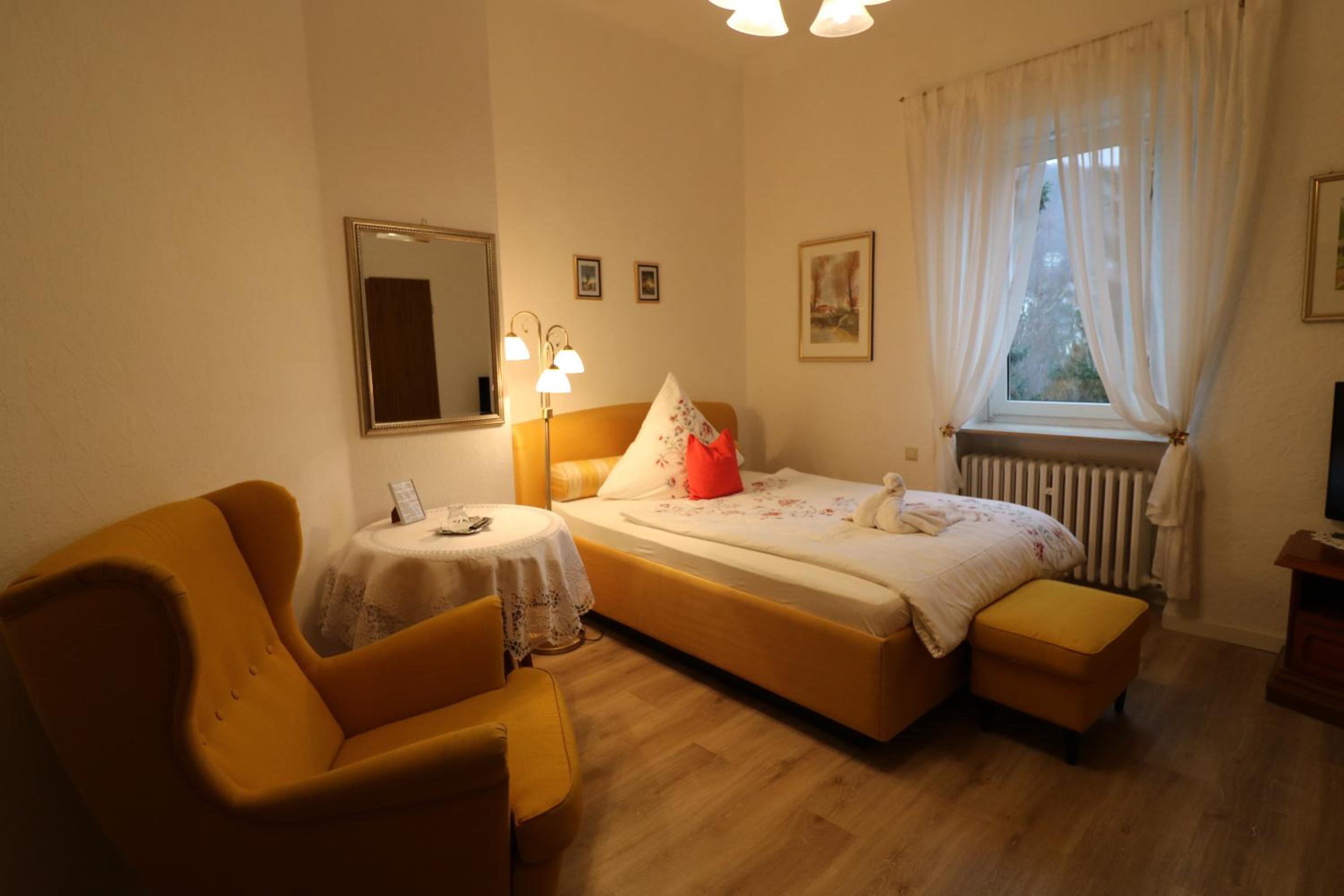Double Room (1 Adult + 1 Child) photo 3