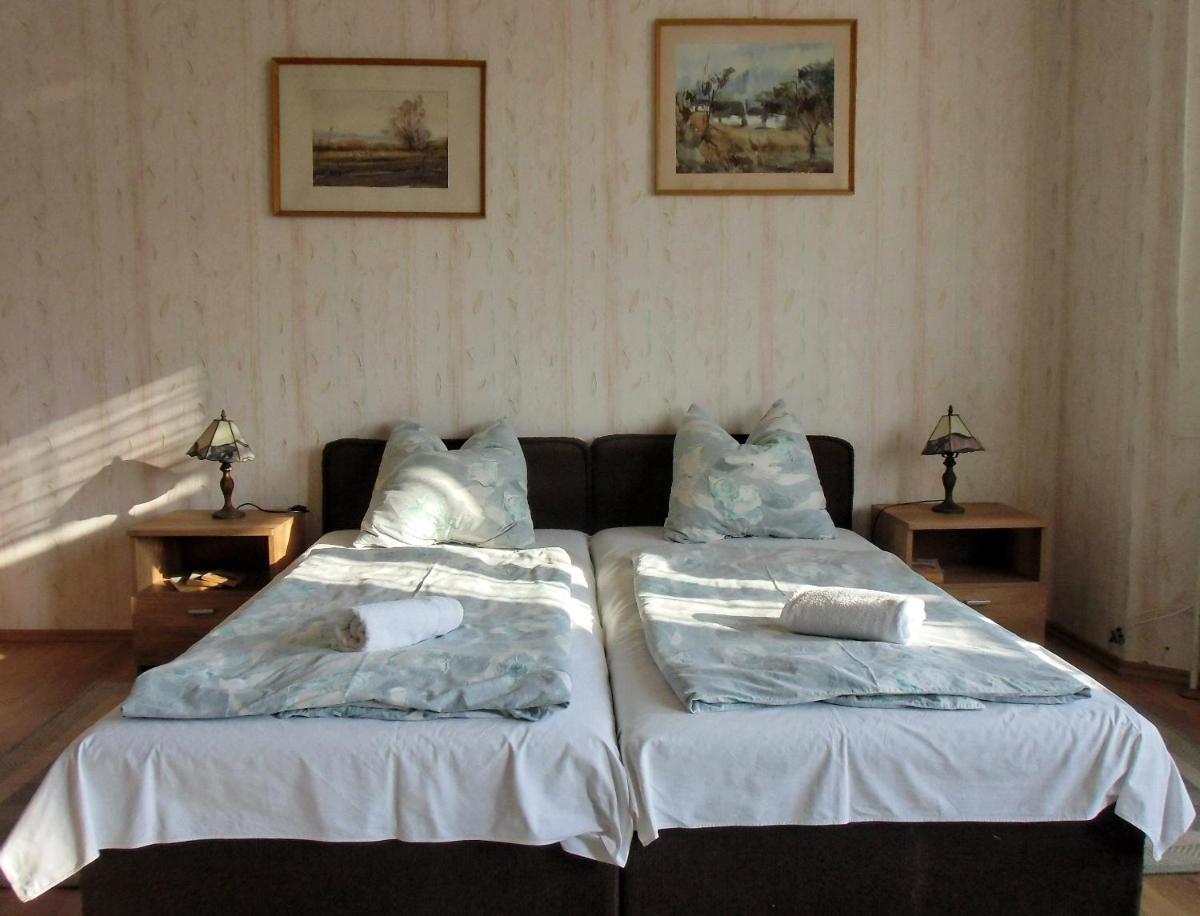 Triple Room - Photo 2