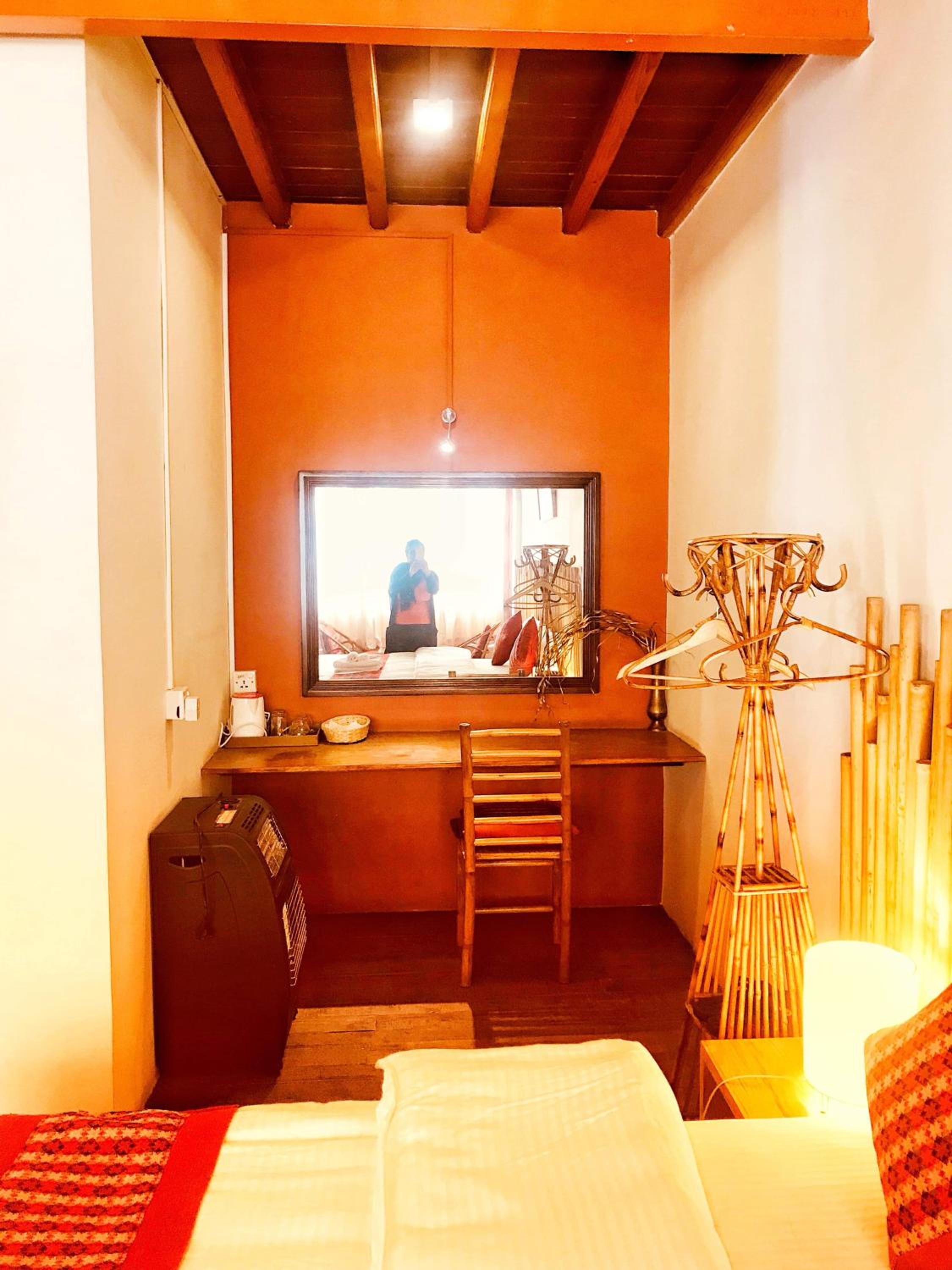 King Room with Balcony photo 2