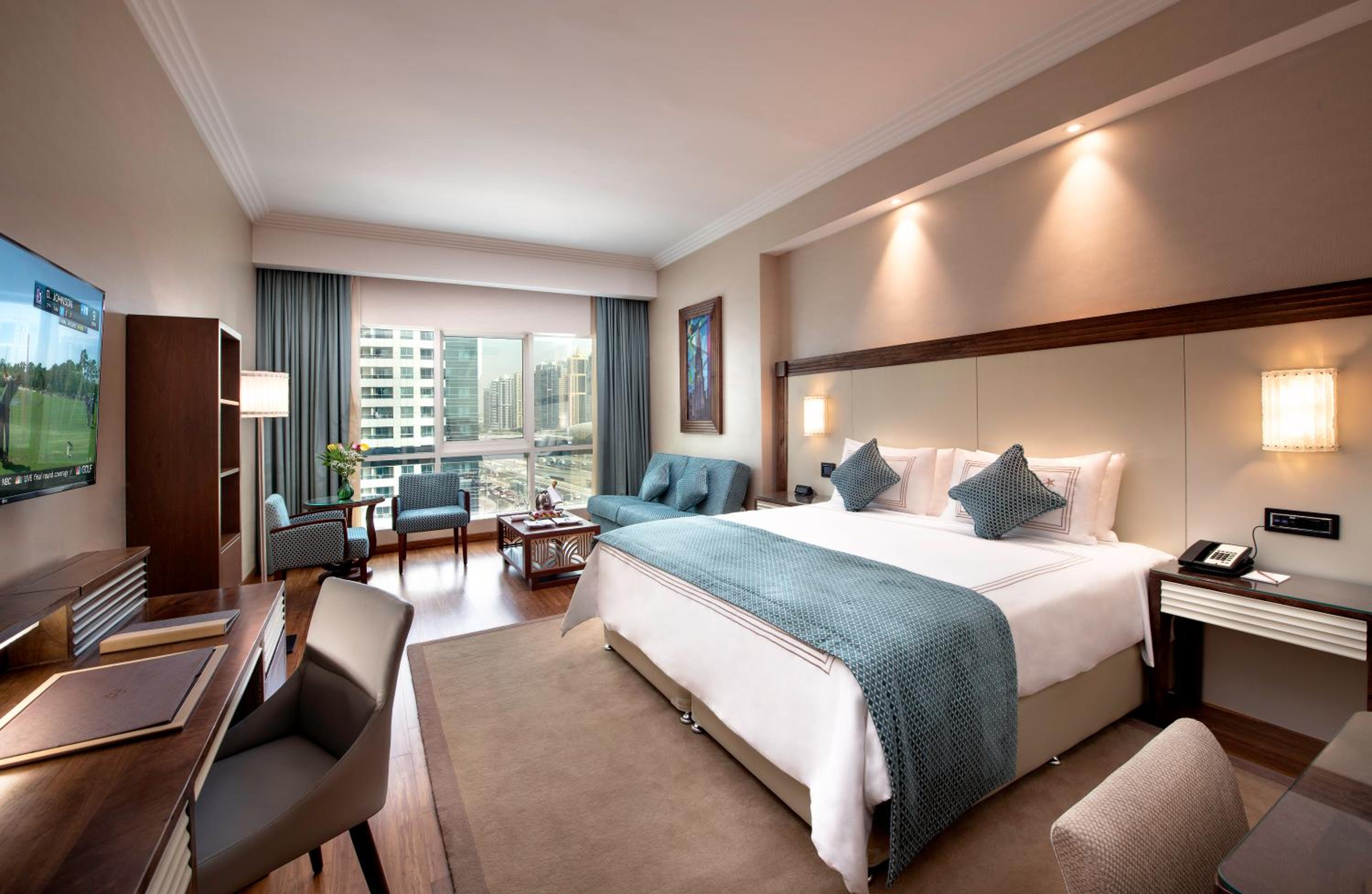 Large Double Room (Early check-in 11am & late check-out at 4pm + 35% discount on food & beverage, valid until 31 August 2026 only)