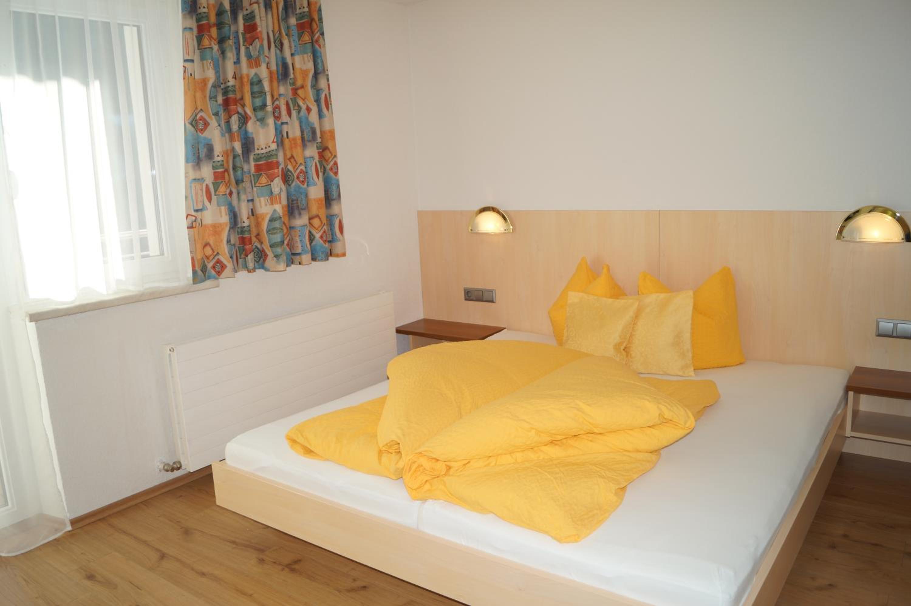 Apartment with Mountain View photo 1