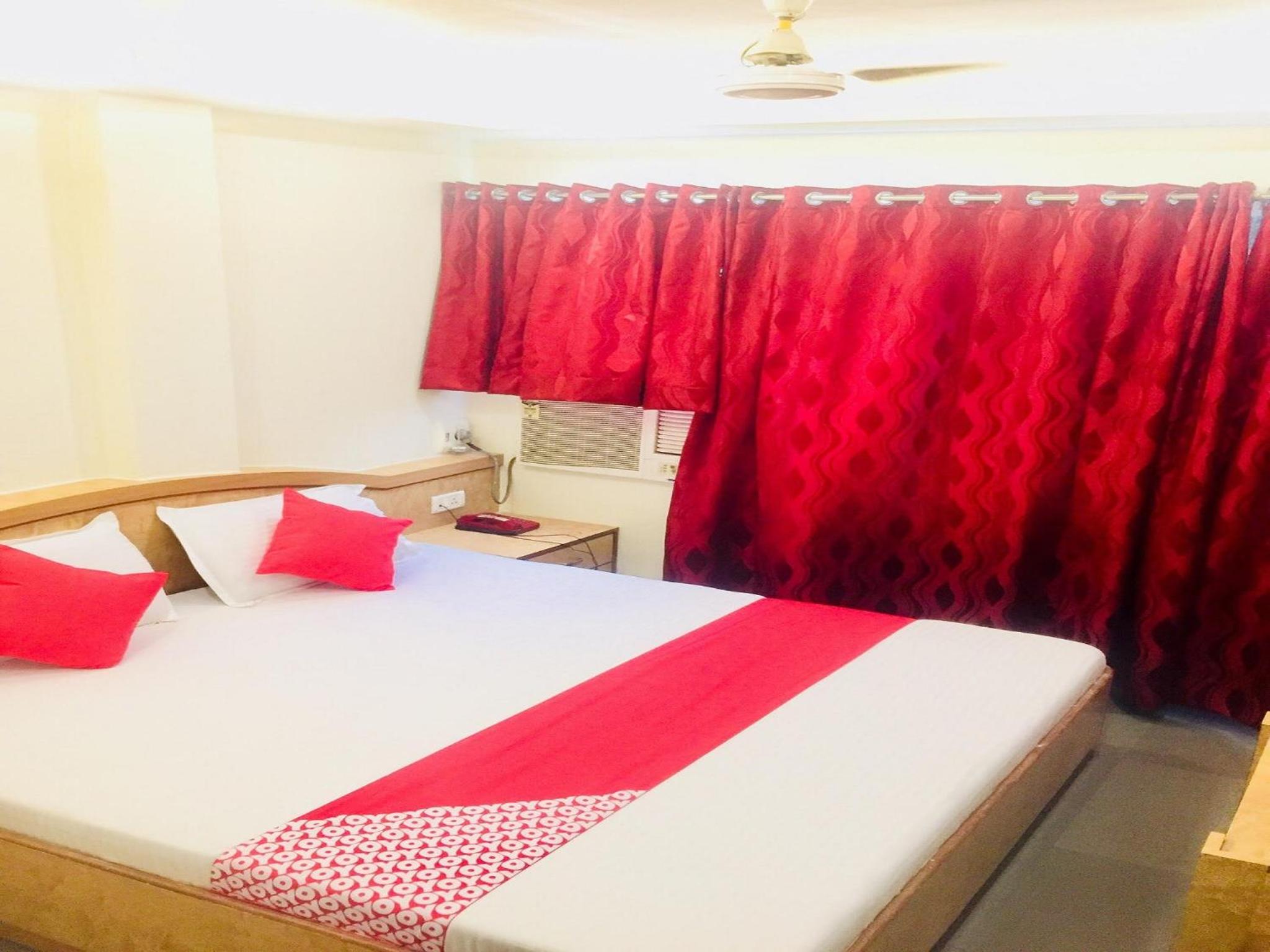 Standard Double Room with Fan photo 2