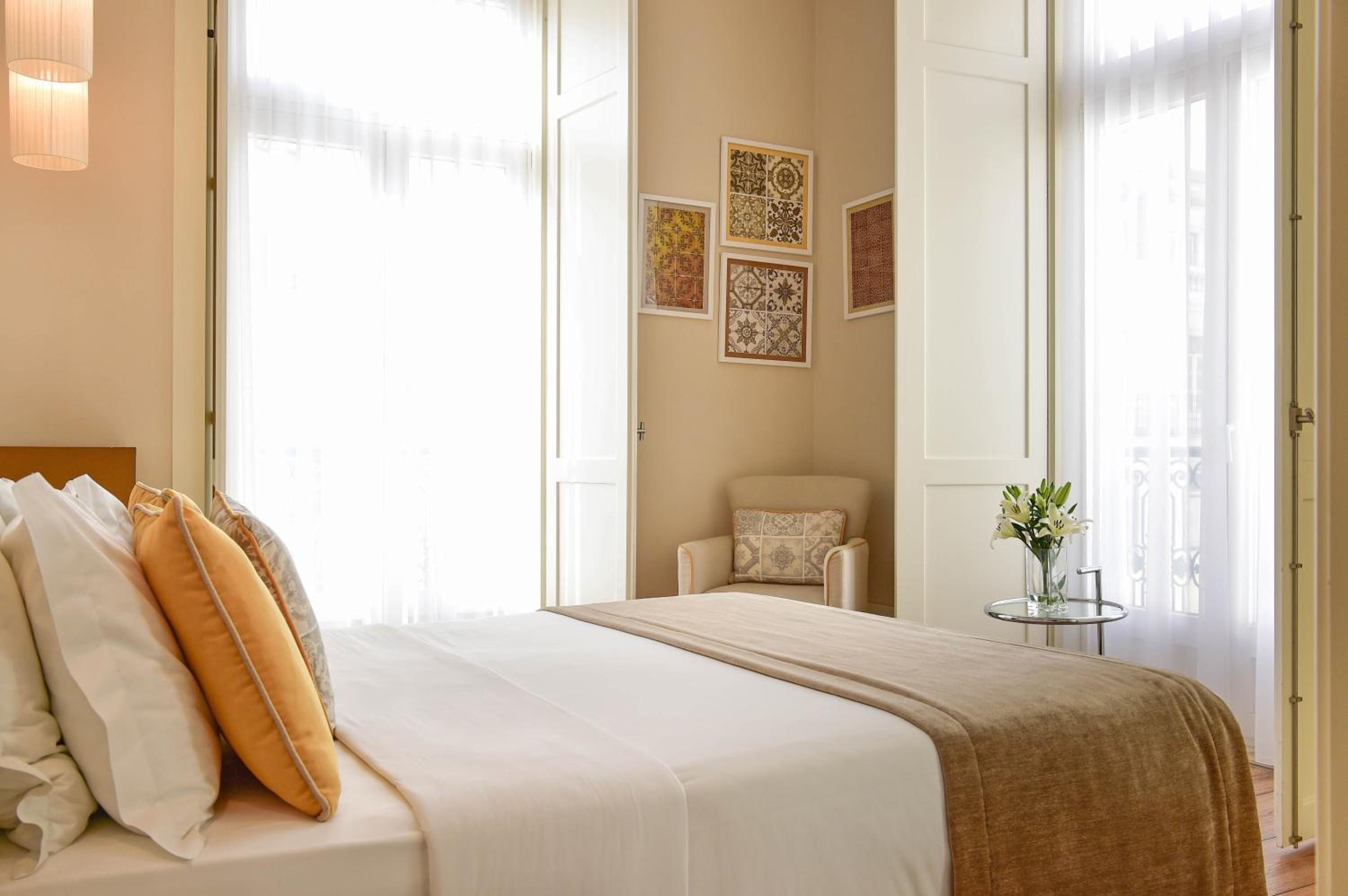 Available room