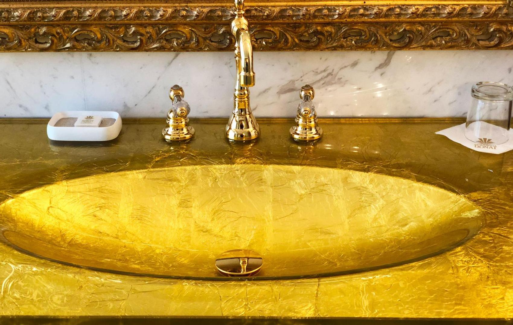 King Suite - Photo 6