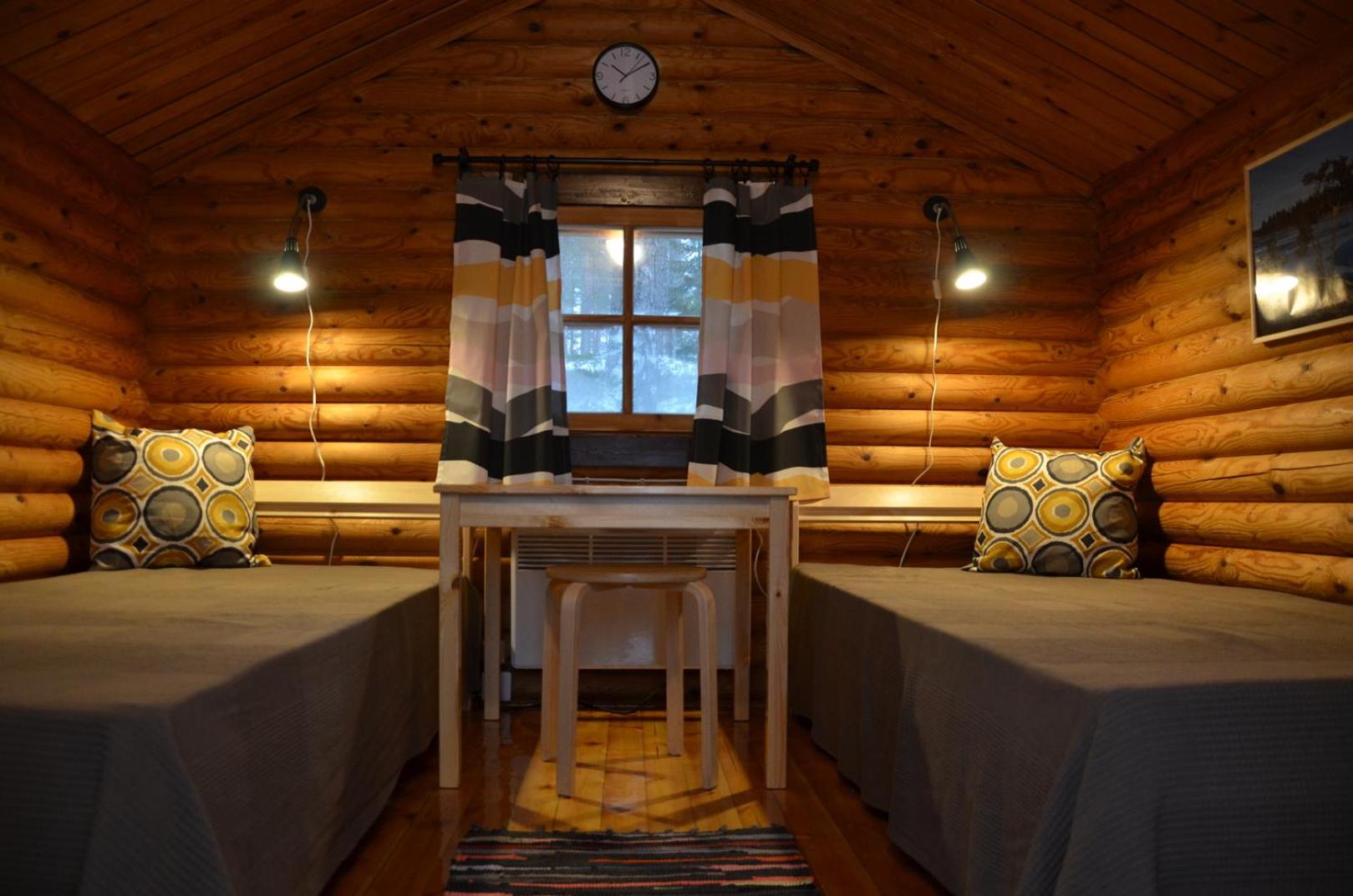 One-Bedroom Bungalow - Photo 1