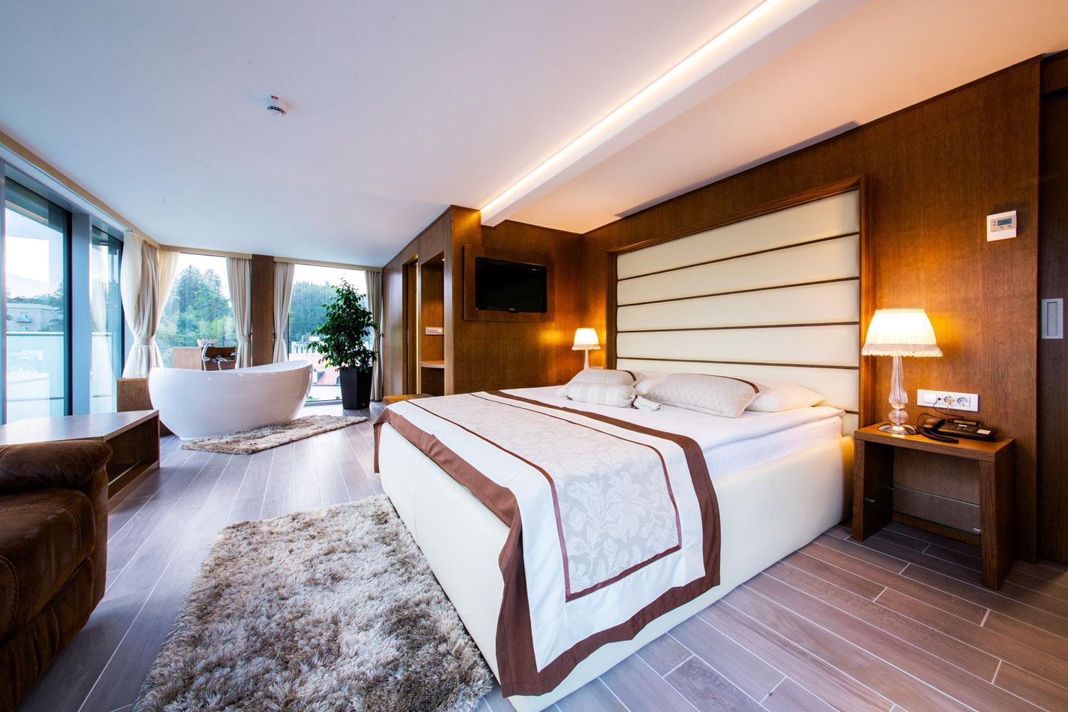 Double Room with Panoramic View - Photo 1