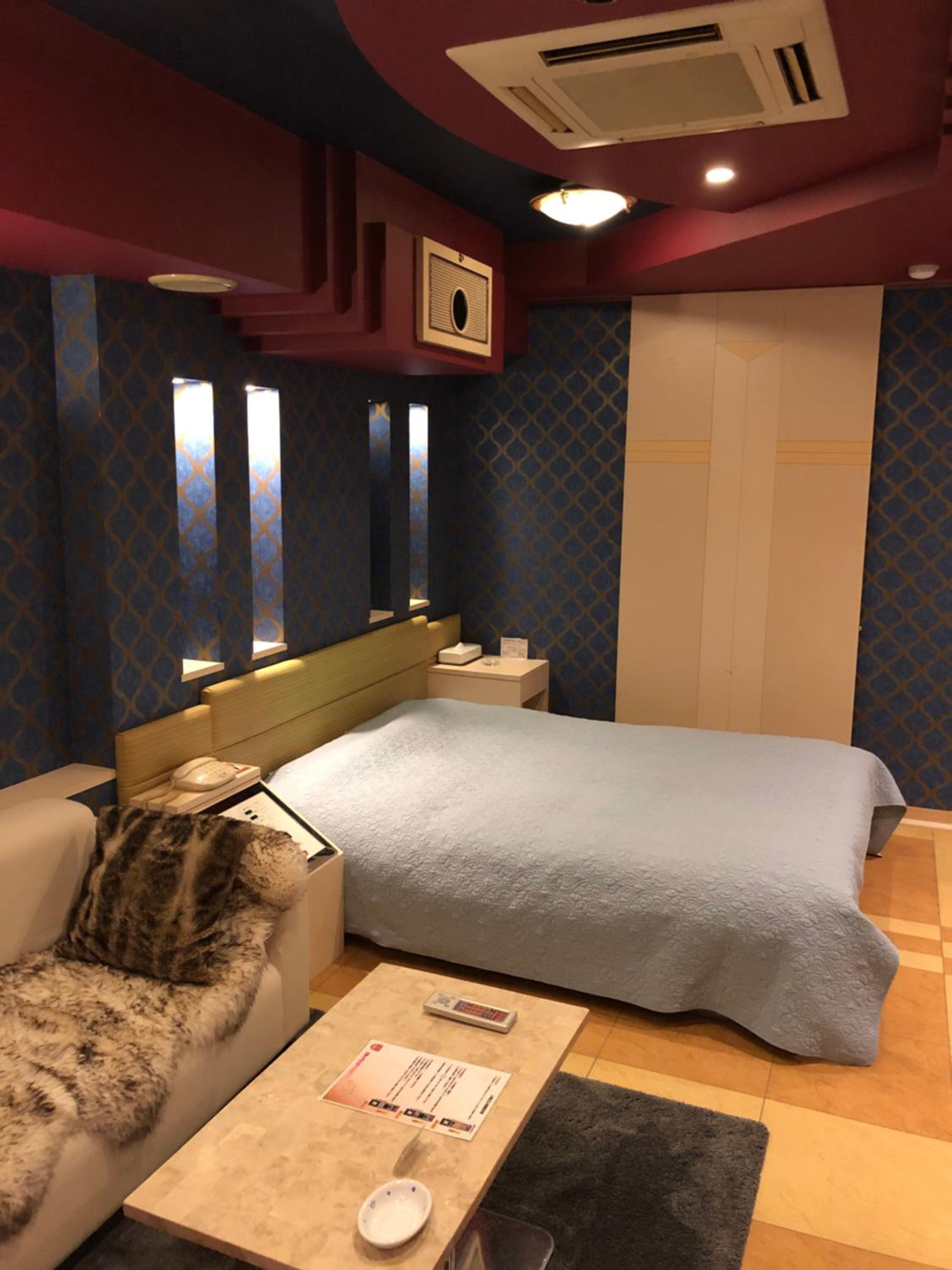 Double Room - Photo 7