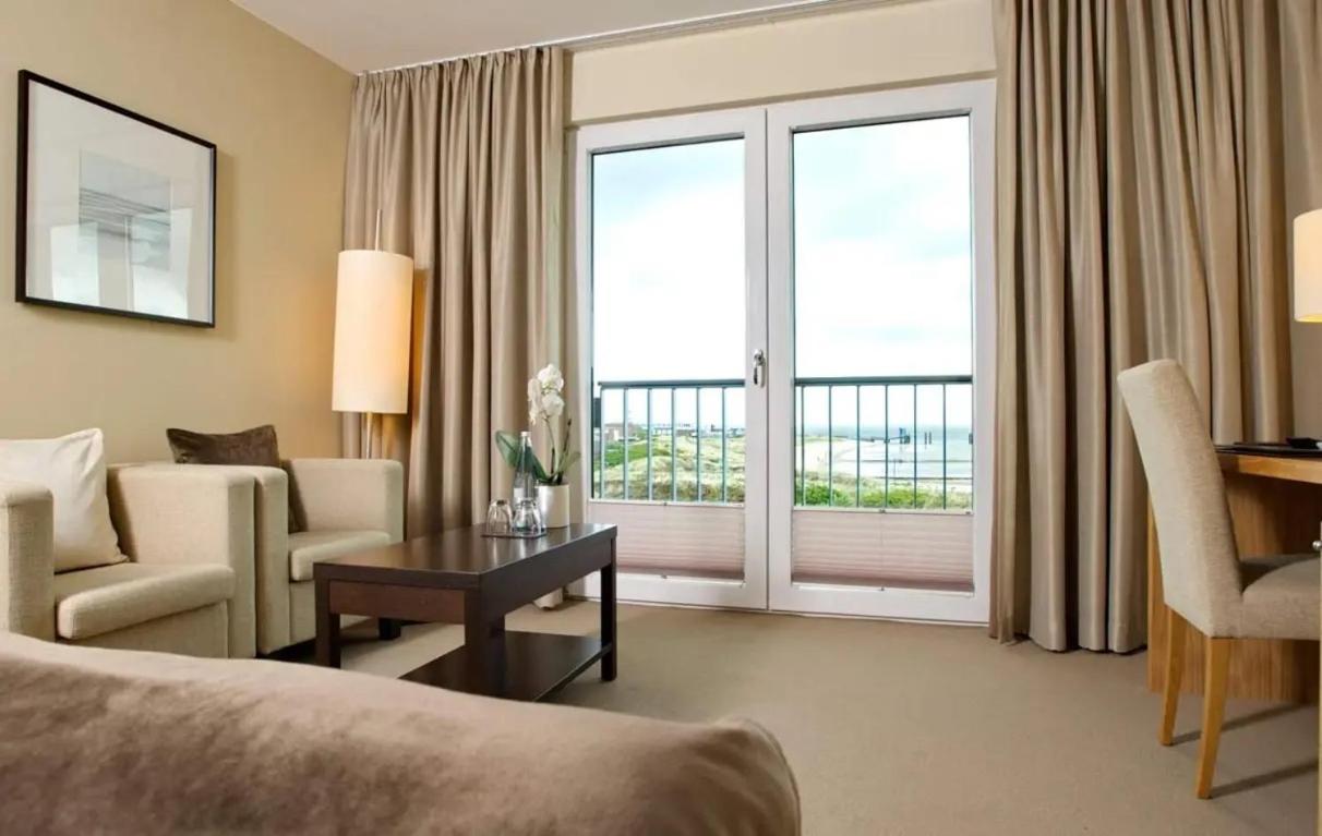 Deluxe Double Room (2 Adults + 1 Child)