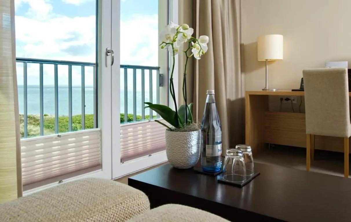 Deluxe Double Room (2 Adults + 1 Child)