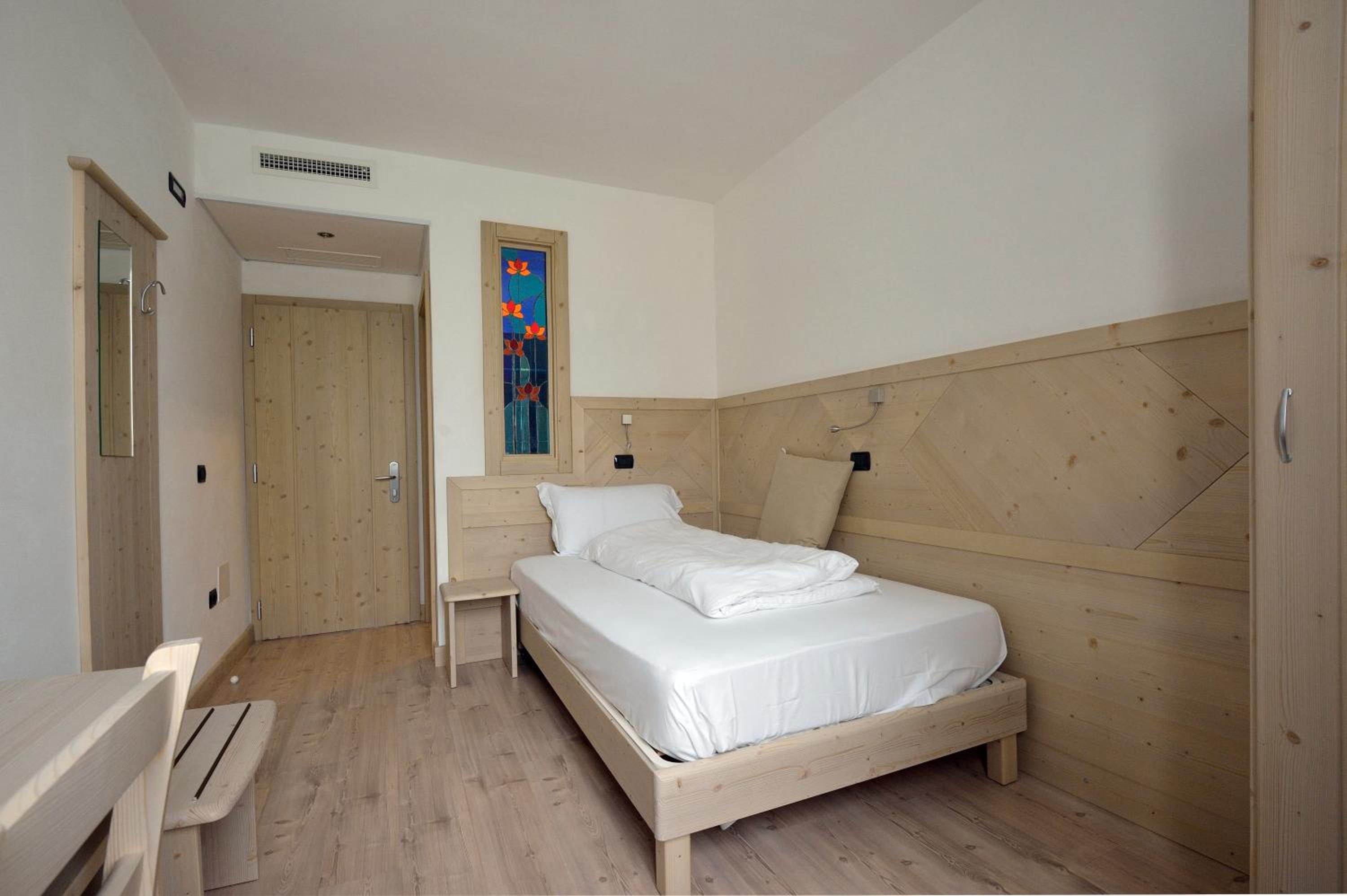 Single Room photo 2