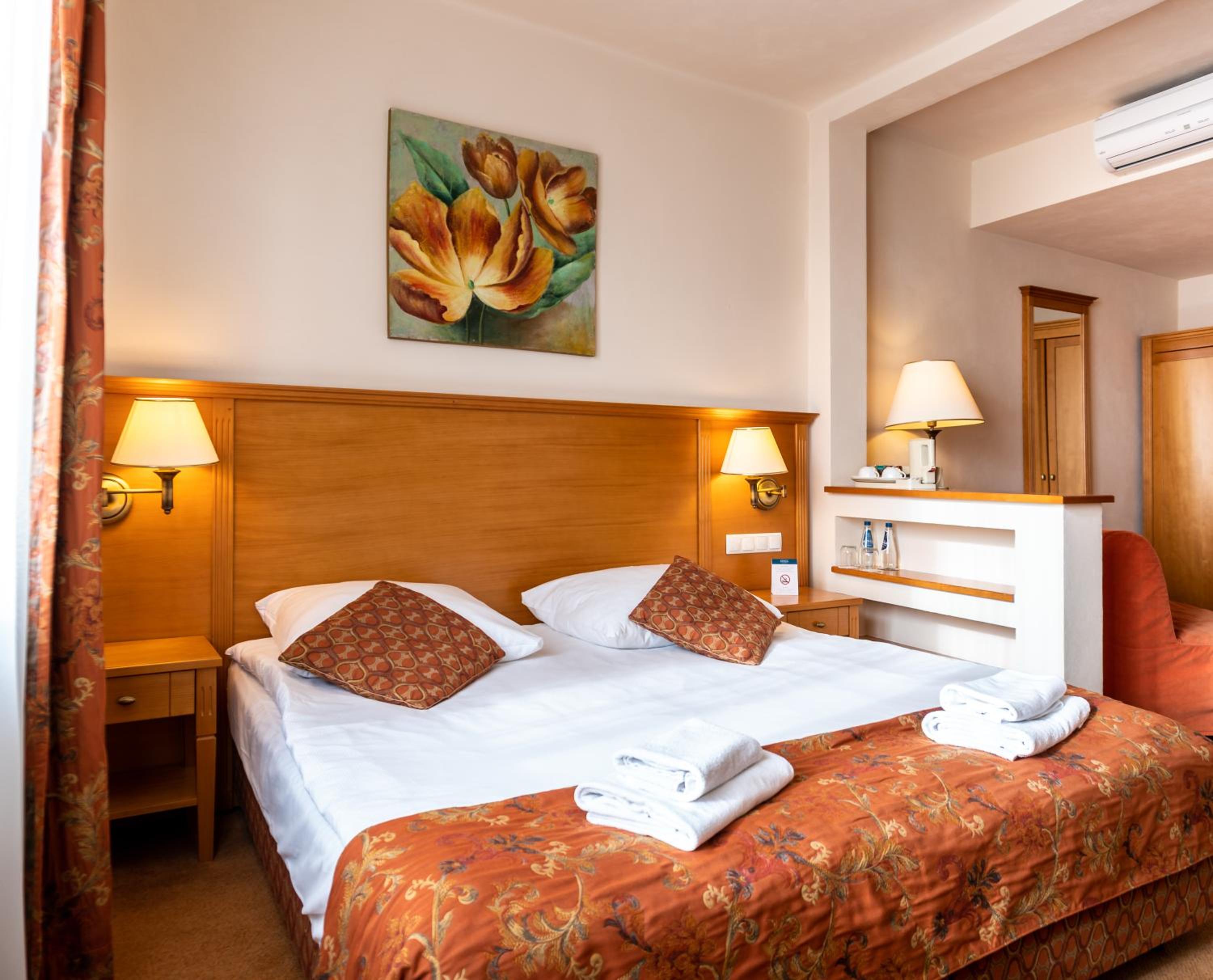 Double Room with Extra Bed - Photo 6