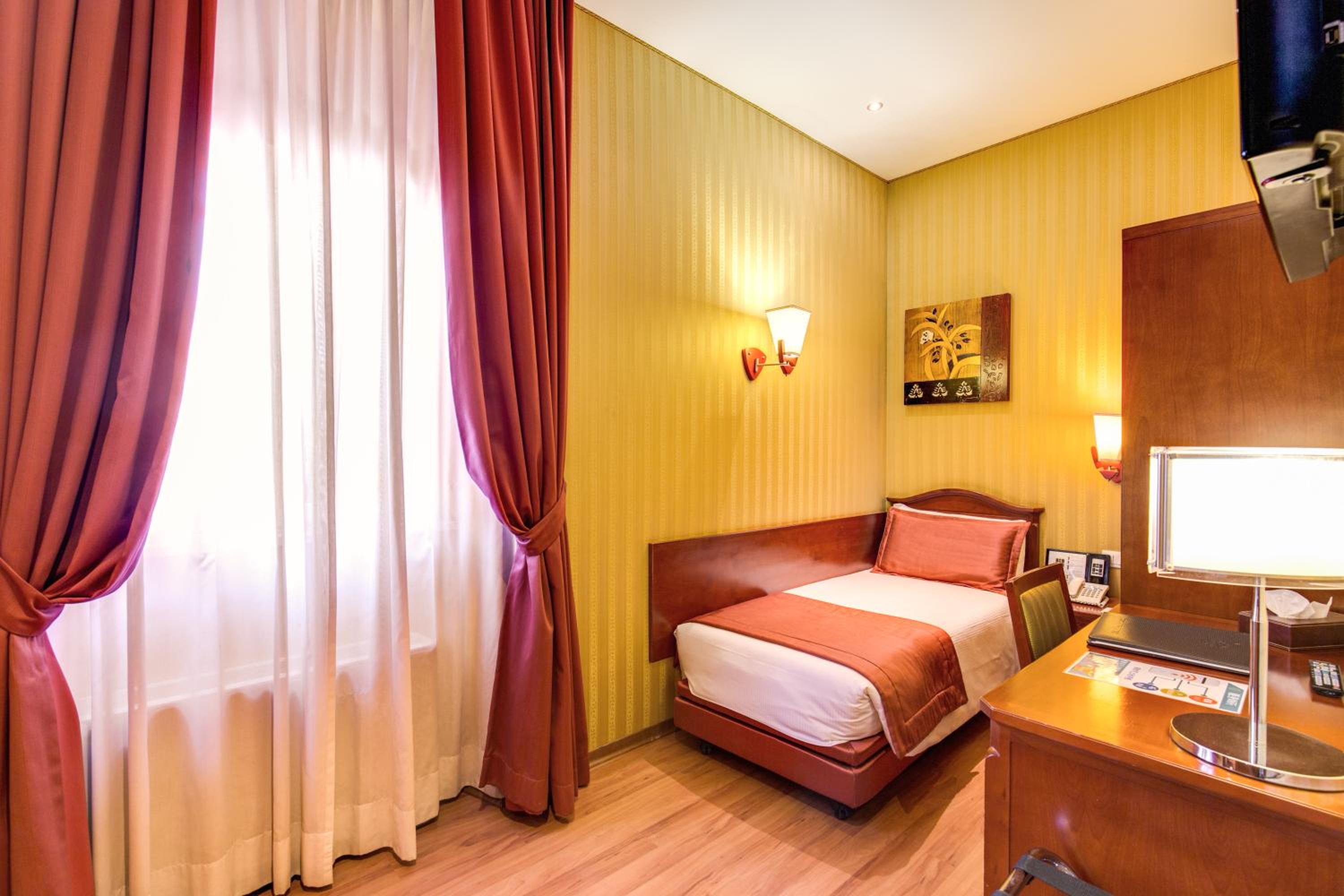 Single Room
