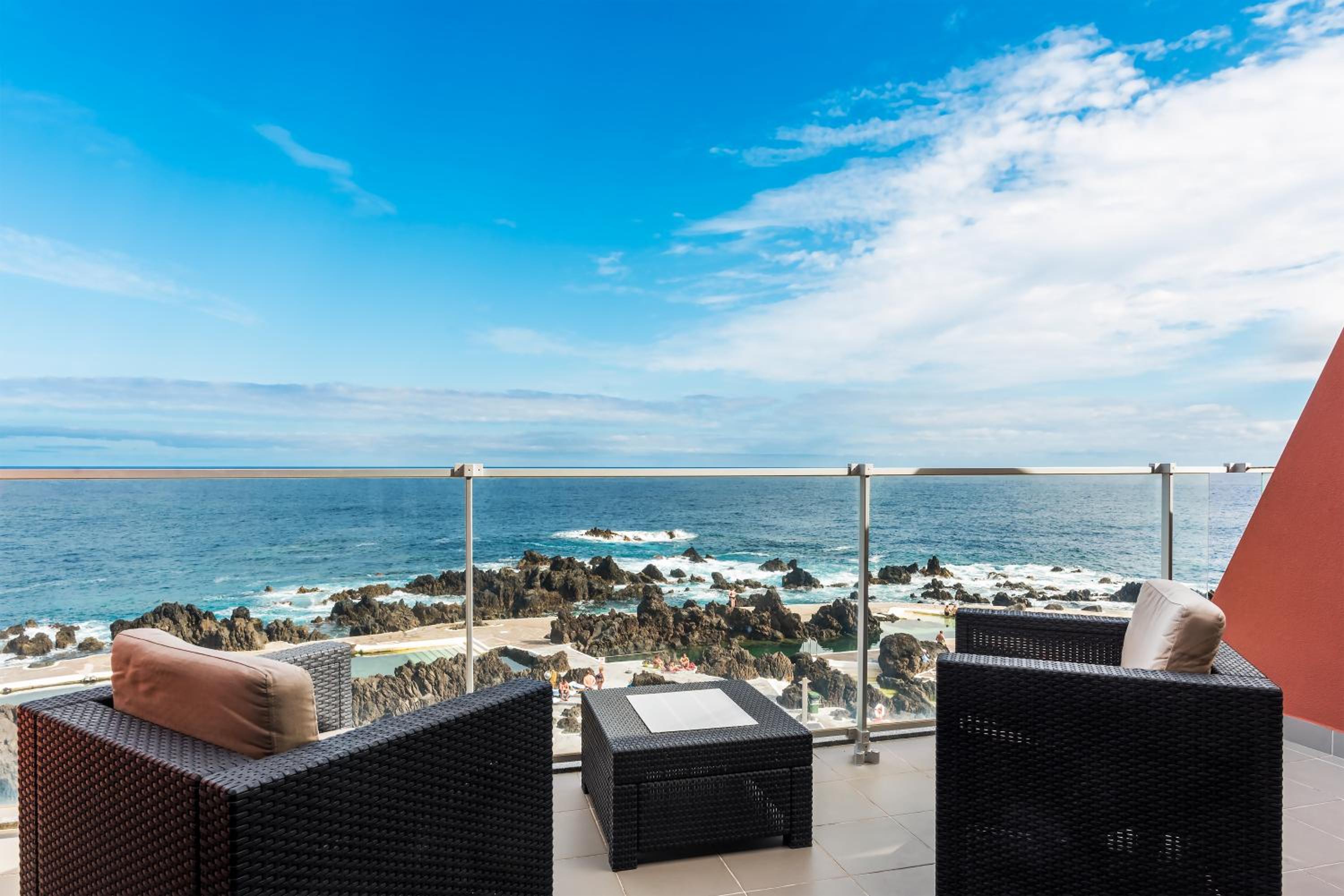 Double Room with Sea View photo 3