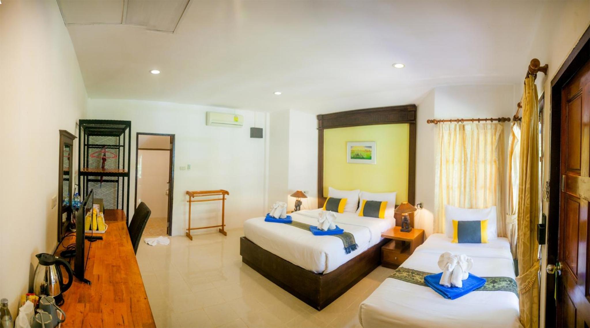 Family Villa - Photo 13