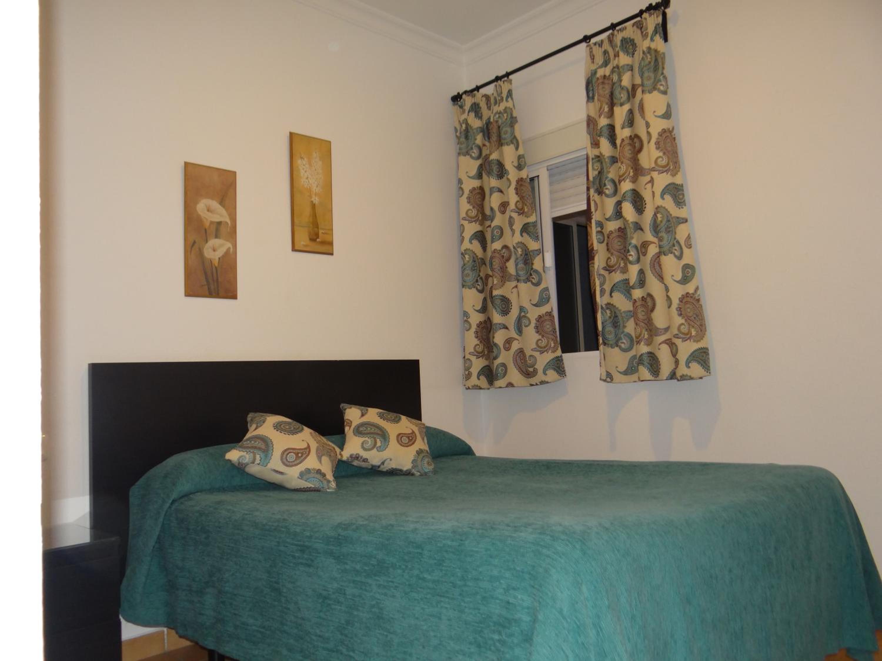 Double Room - Photo 3