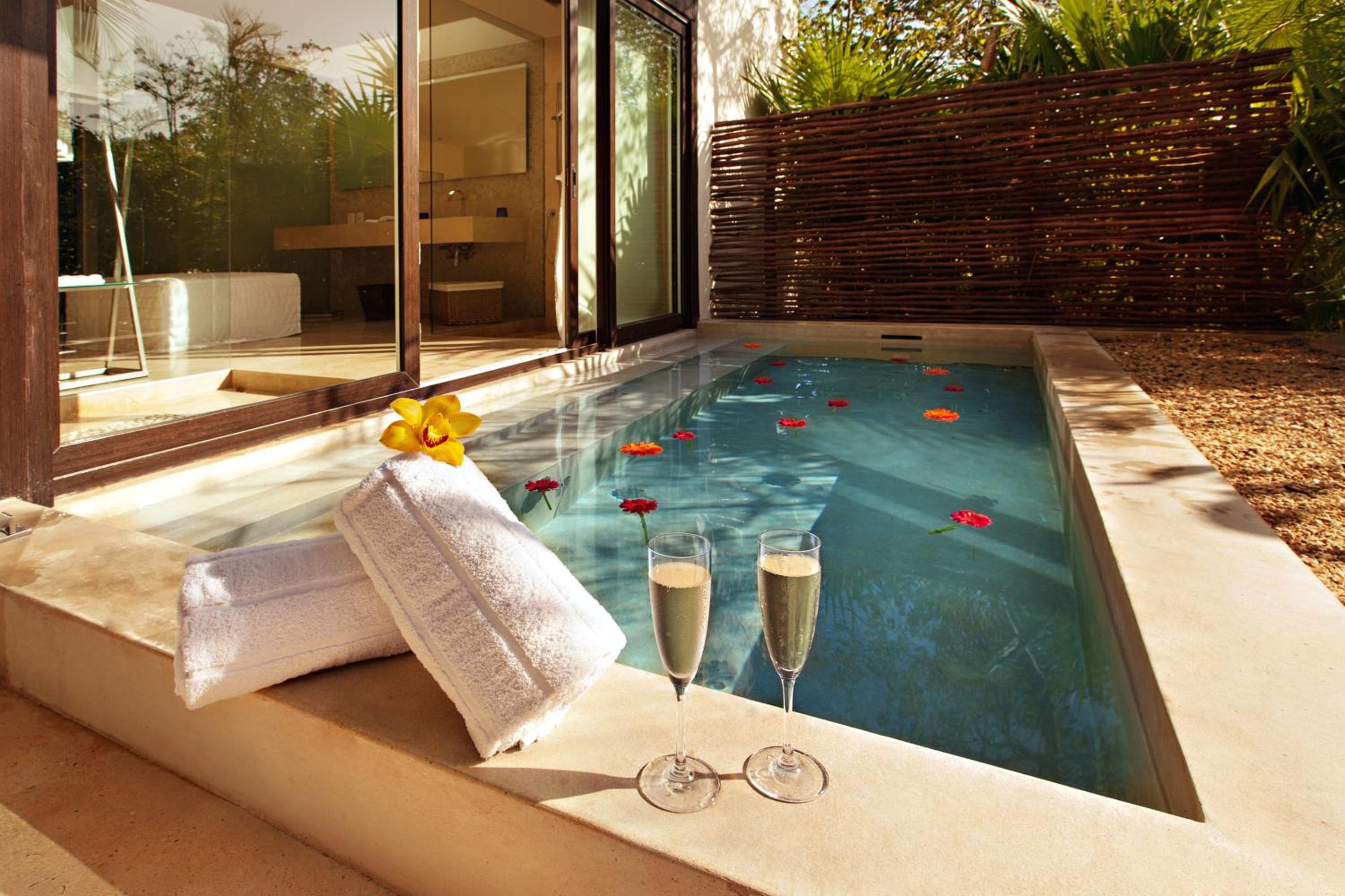 Deluxe Suite - Photo 4