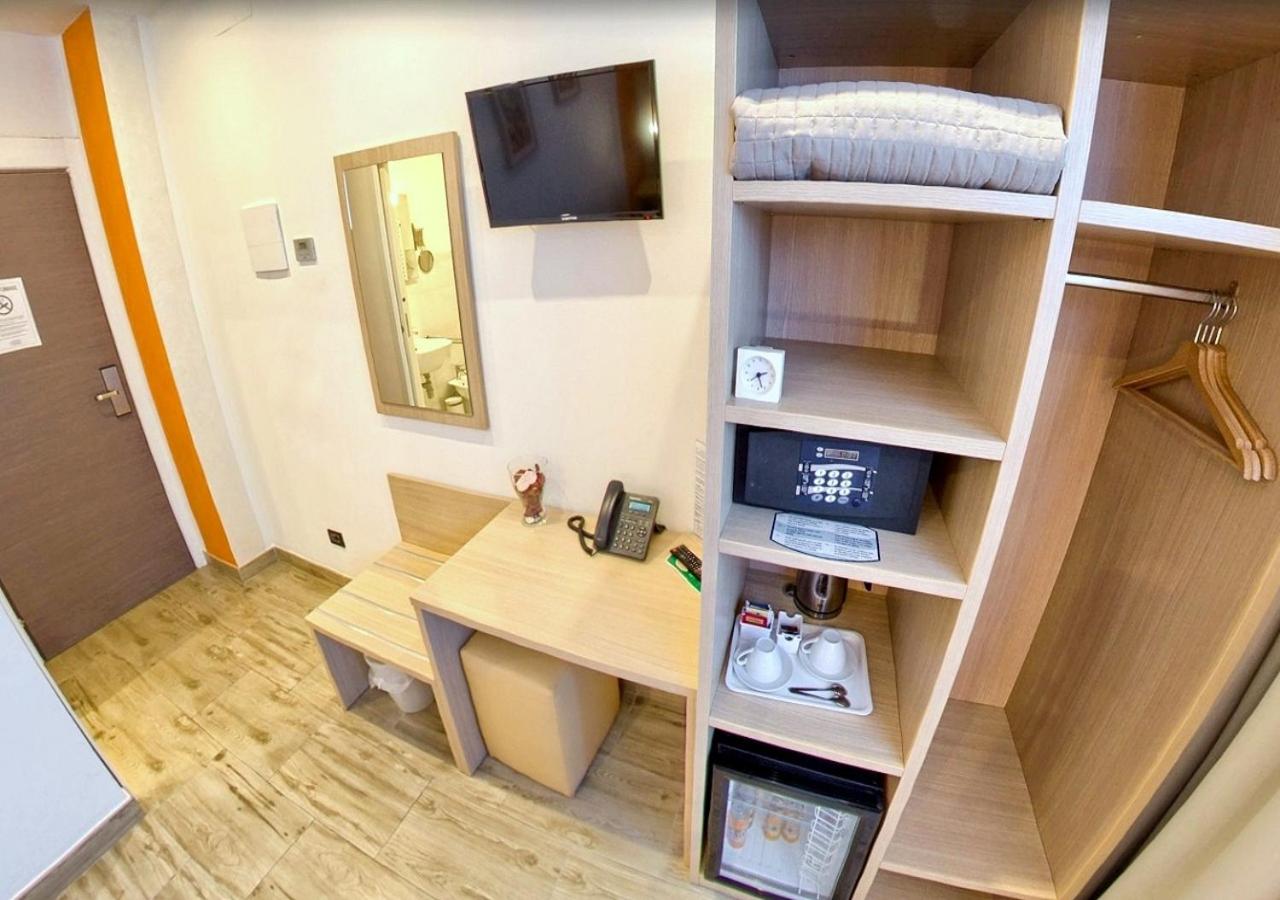 Classic Double or Twin Room thumbnail 6