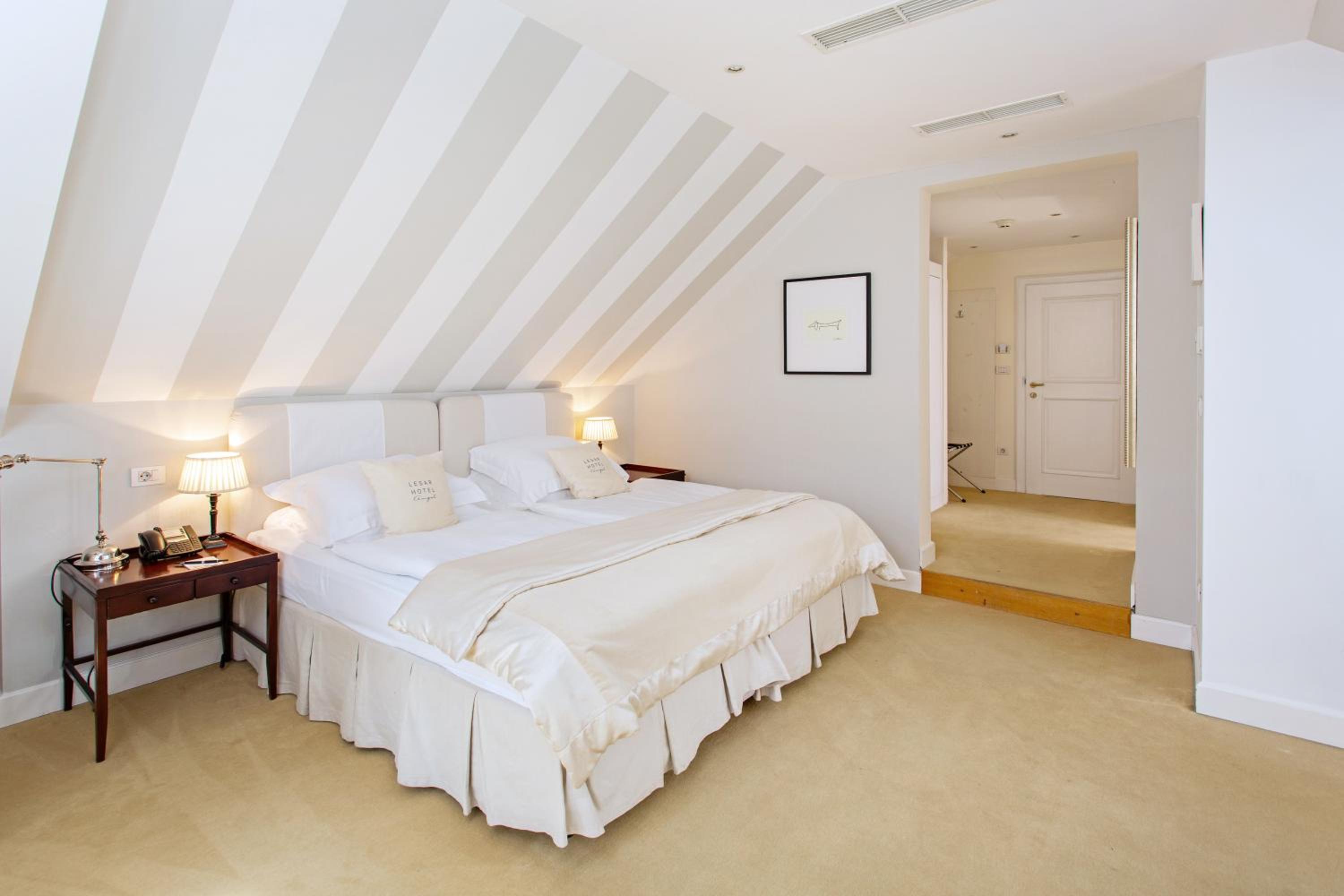 Deluxe Double or Twin Room - Photo 1
