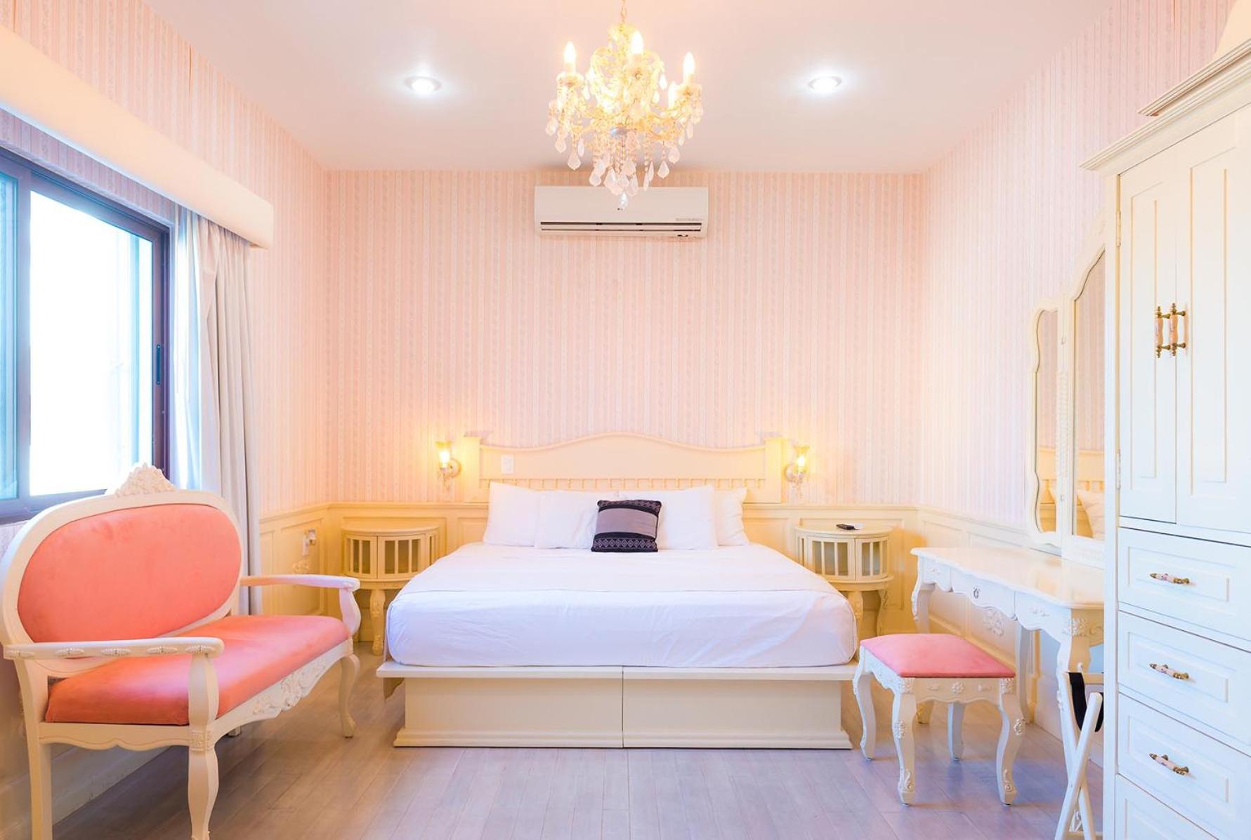 Deluxe Queen Room photo 1