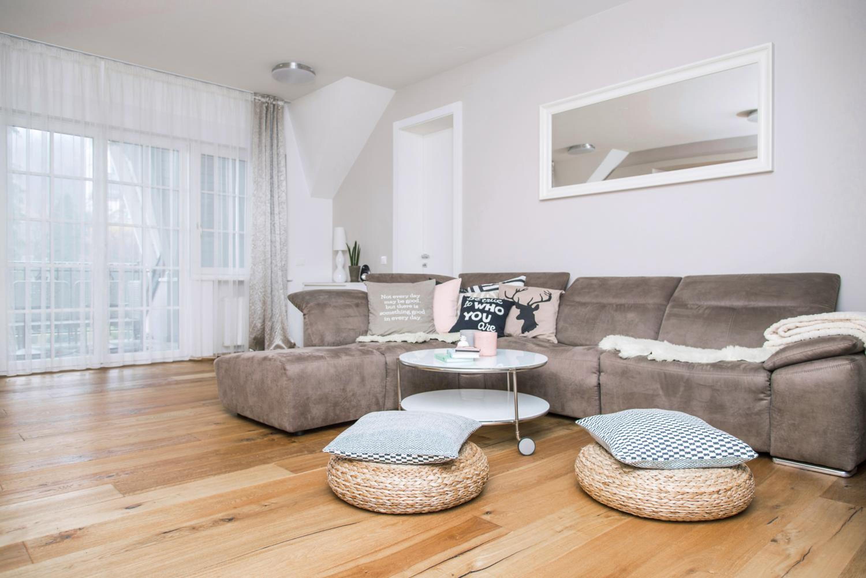 Apartment with Lake View - Photo 16