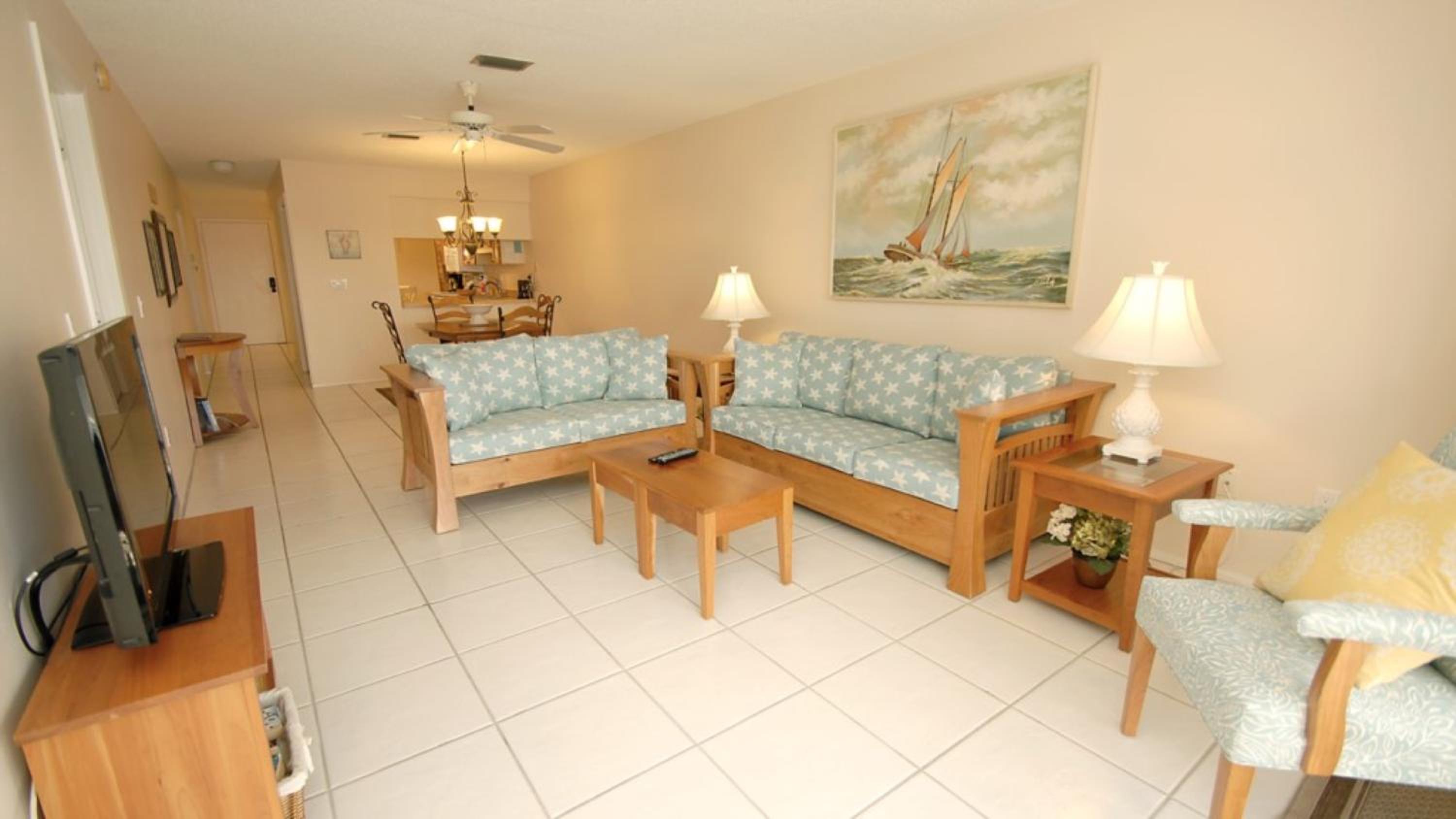 Two-Bedroom Apartment photo 2