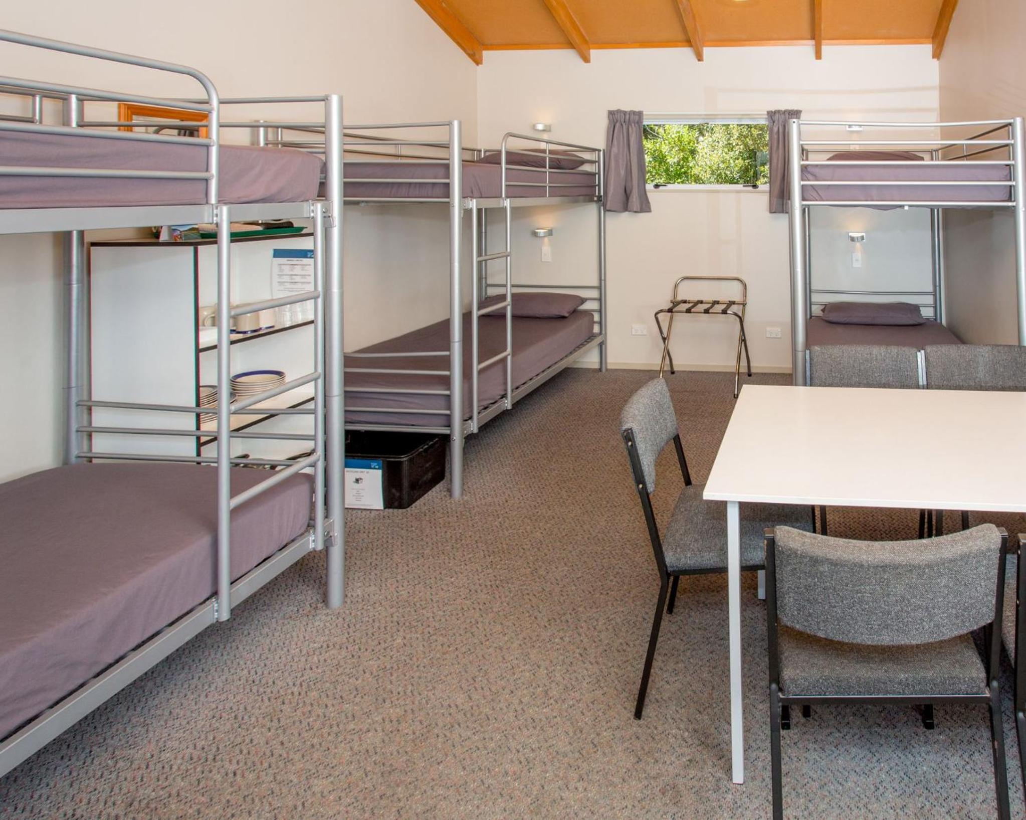 Bunk Cabin photo 1