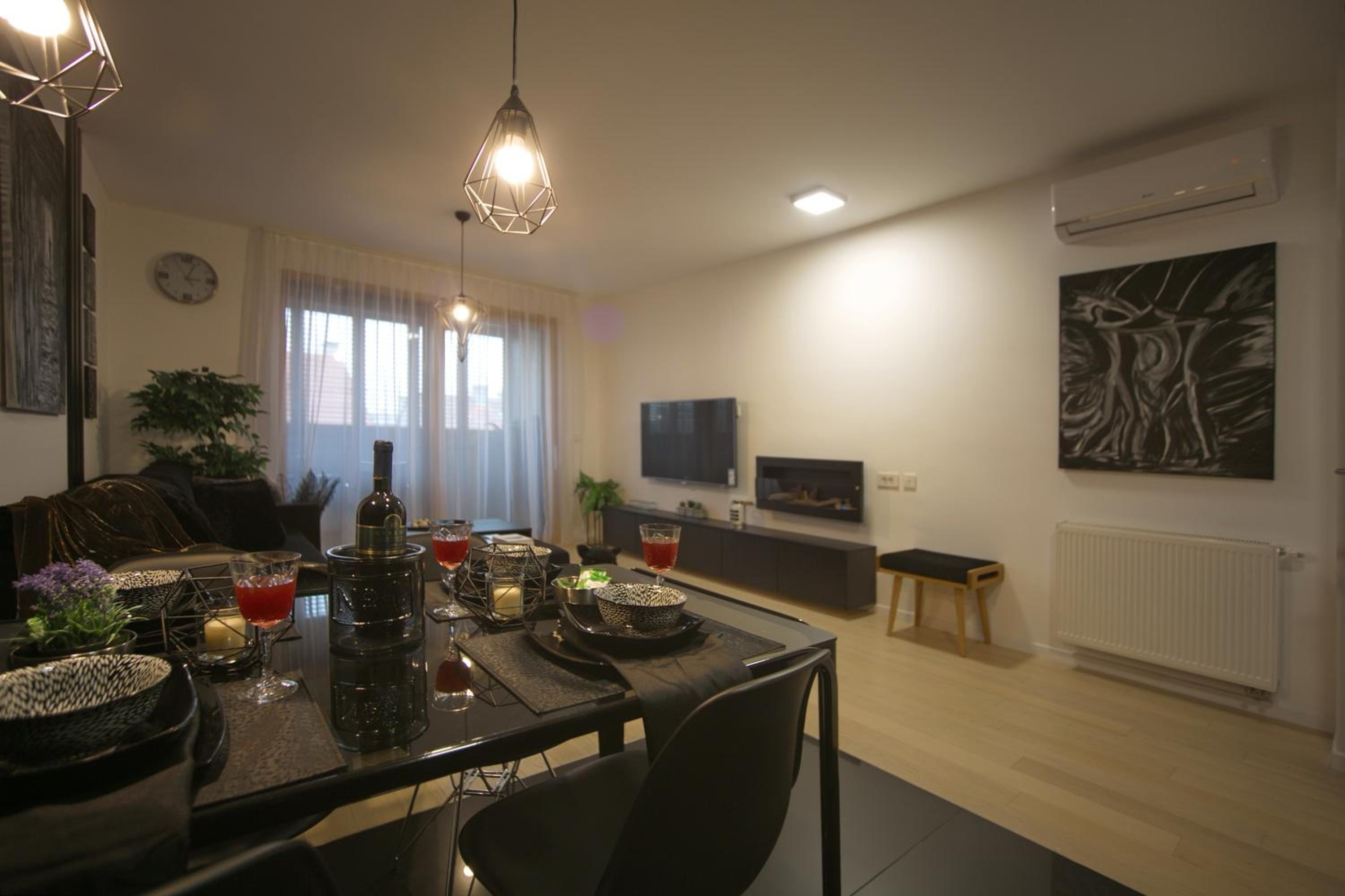Deluxe Apartment - Photo 4