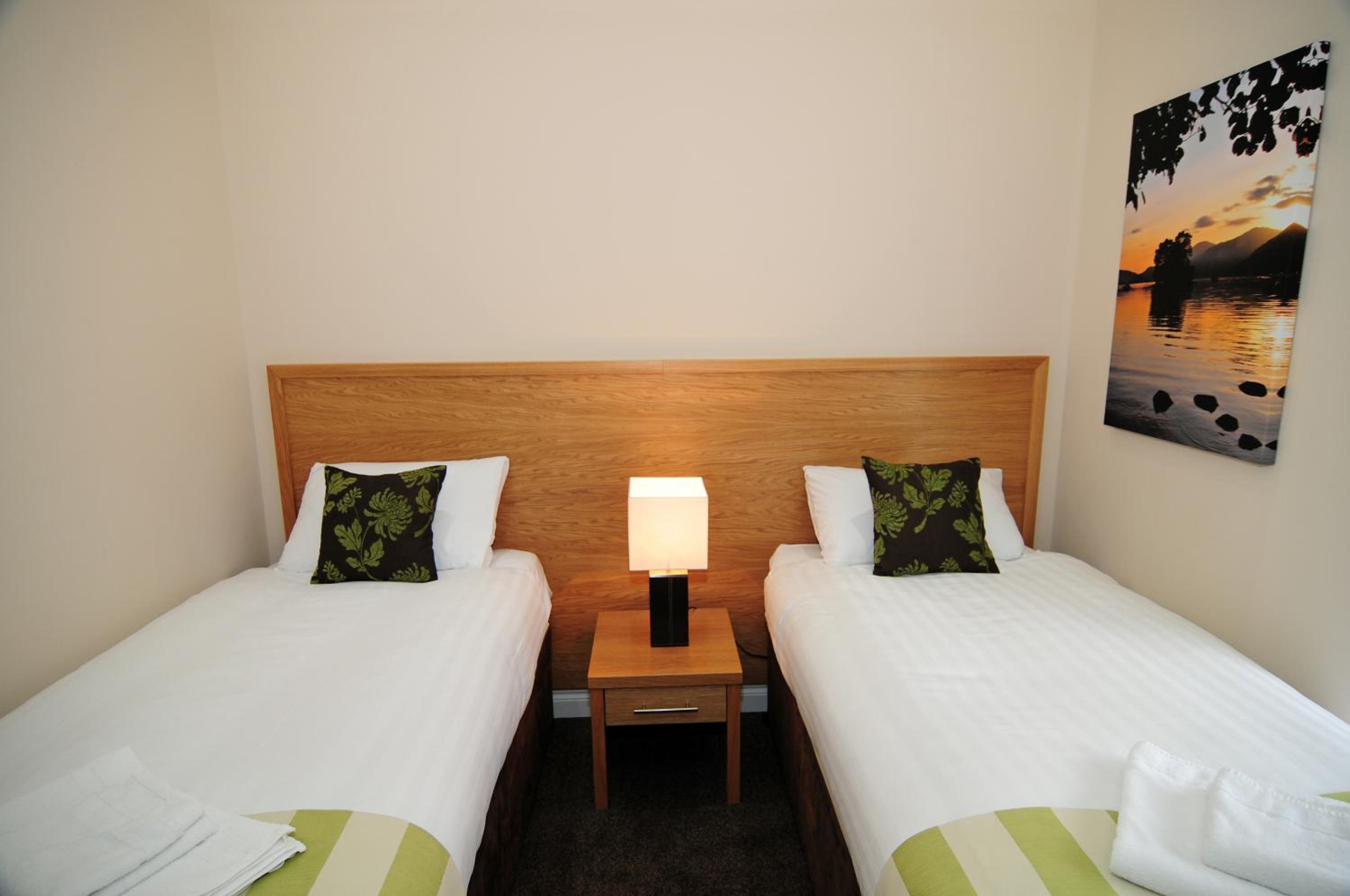Twin Room - Photo 1