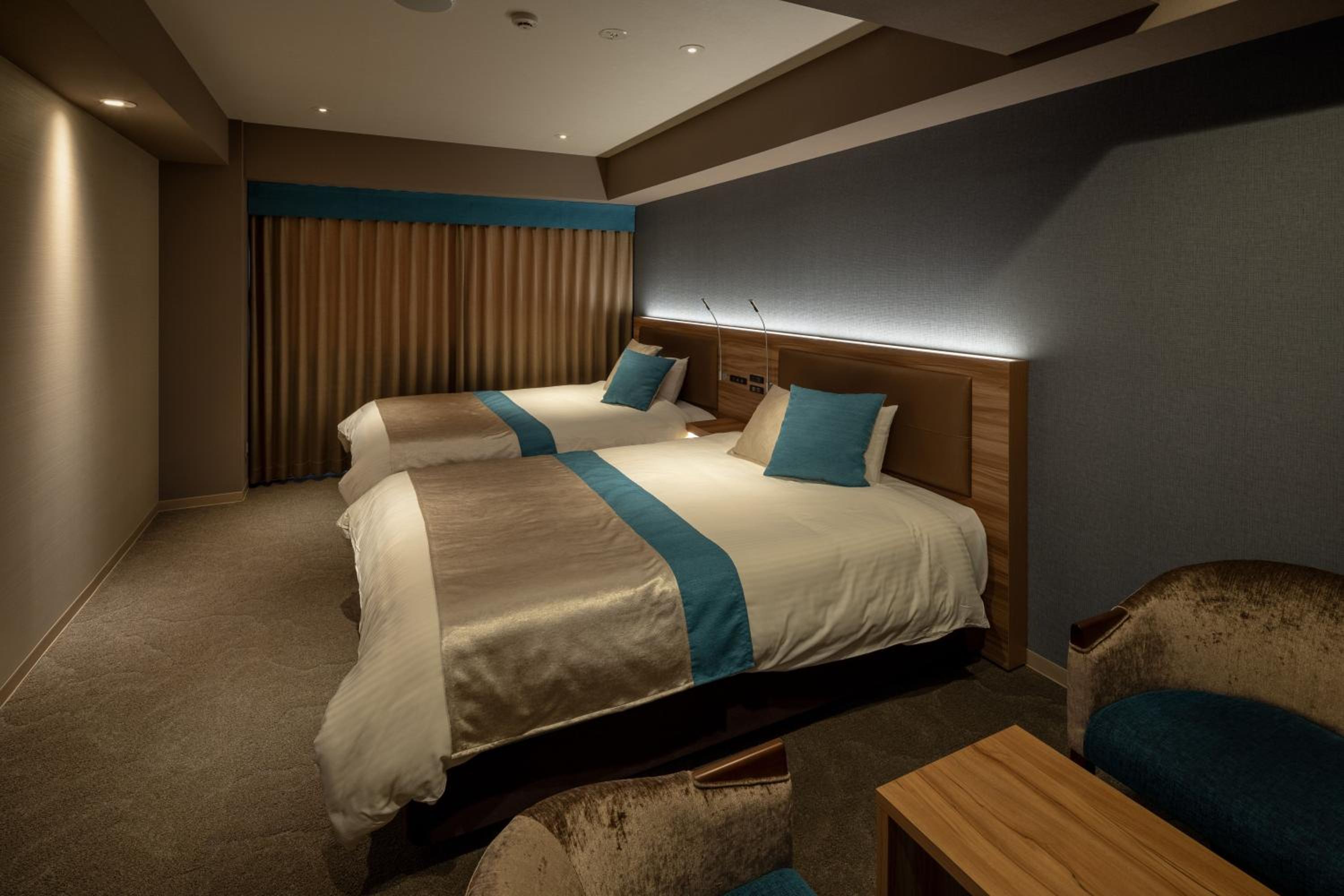Superior Twin Room ( No Extra Bed Available ) photo 1