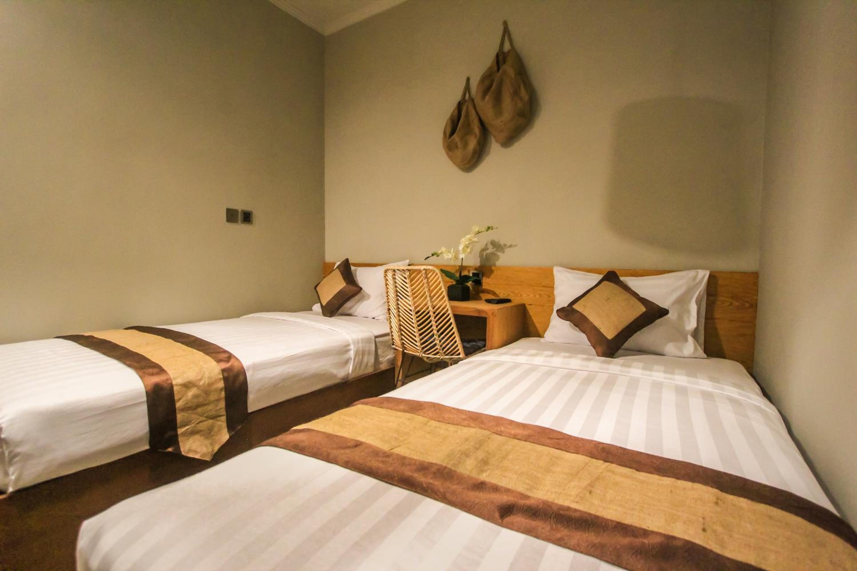 Deluxe Double Room - Photo 15