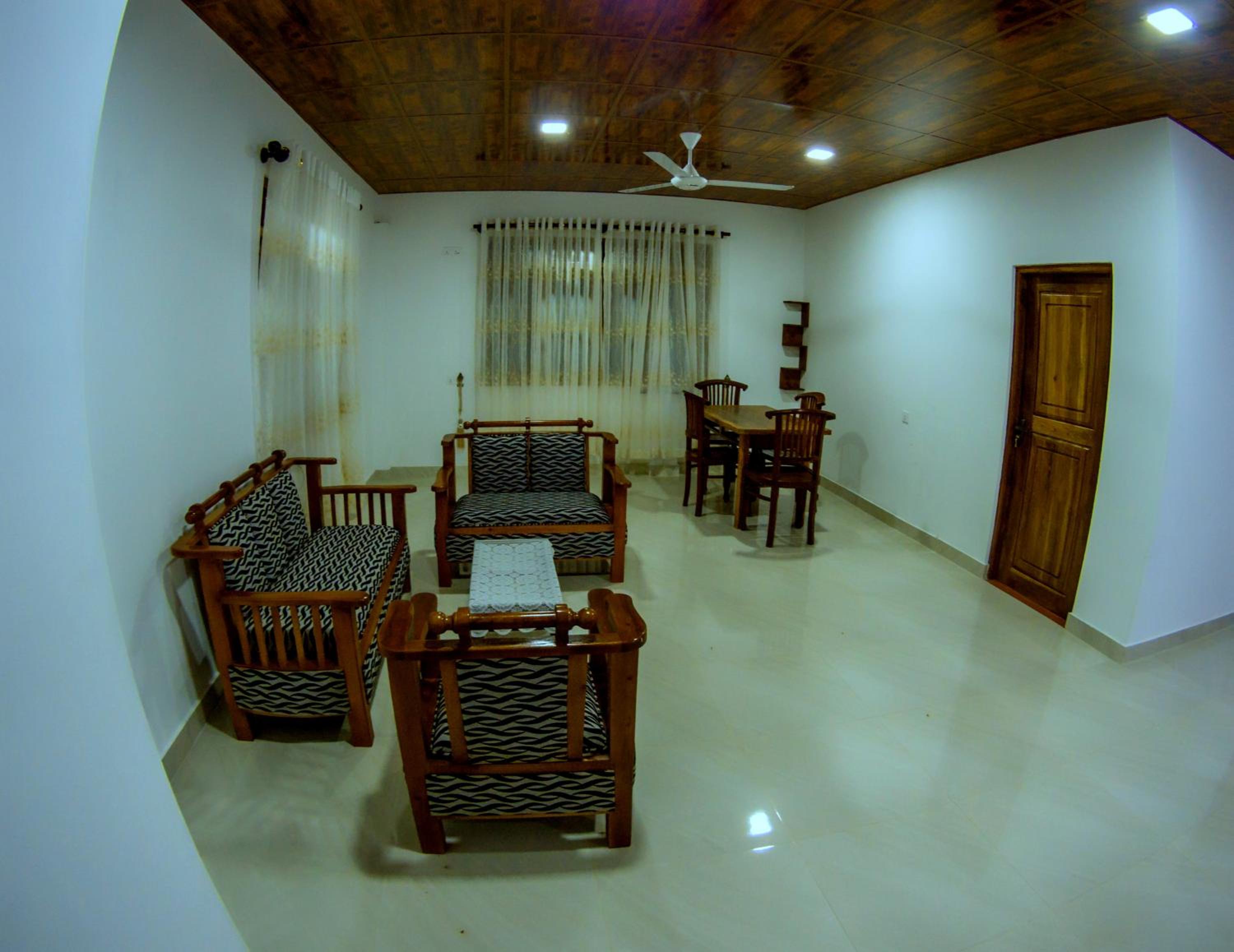 Standard Double Room with Fan photo 2