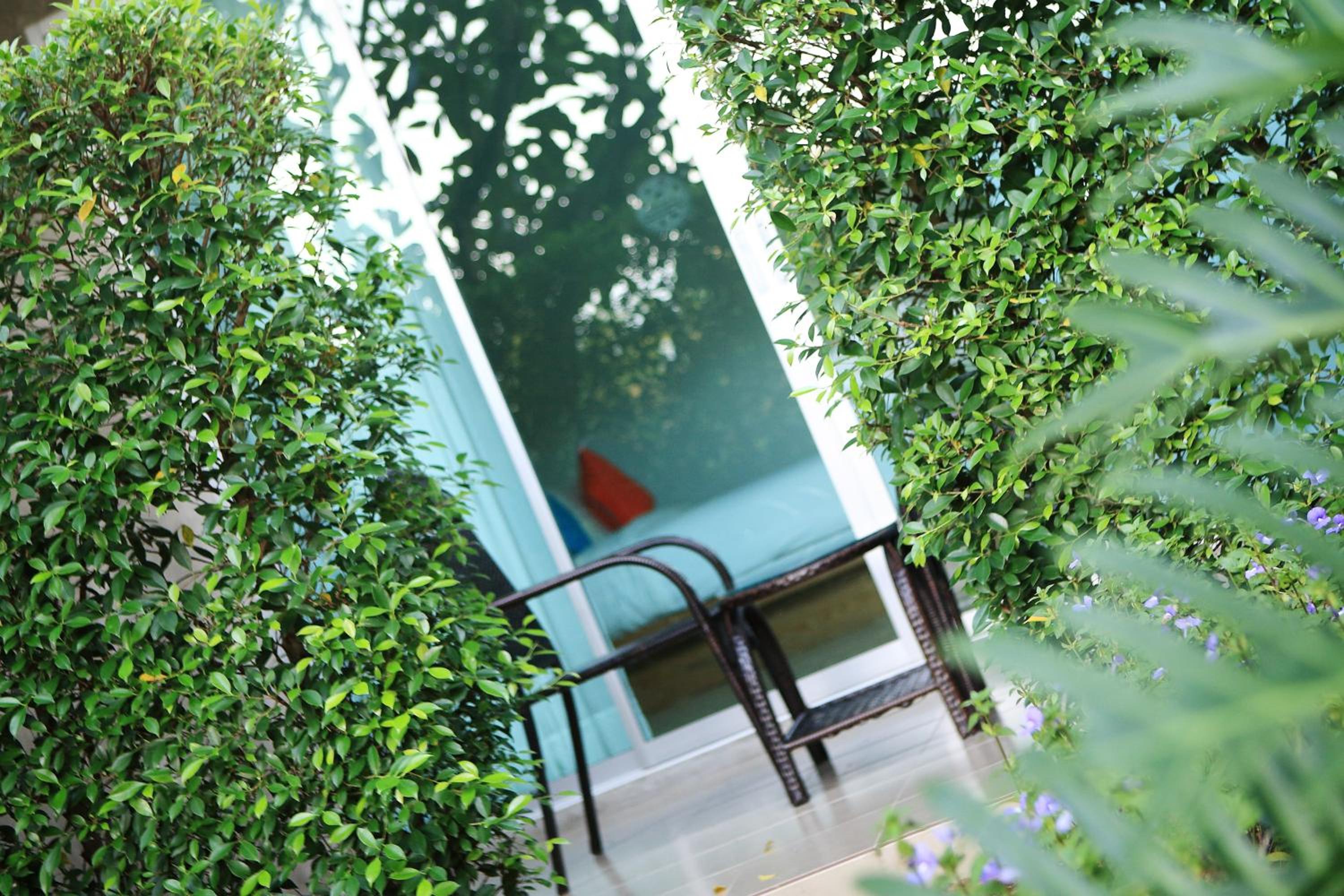 Room with Garden View - Photo 24
