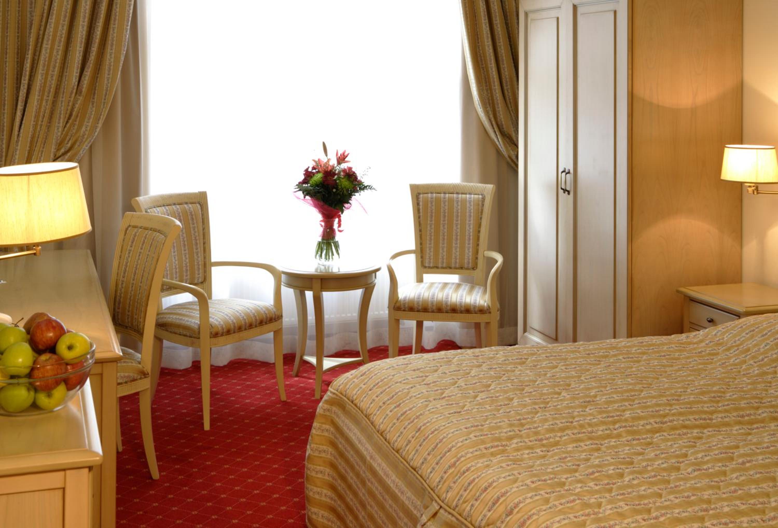 Comfort Double Room or Twin Room with Wellness and Swimming Pool Access - Photo 4