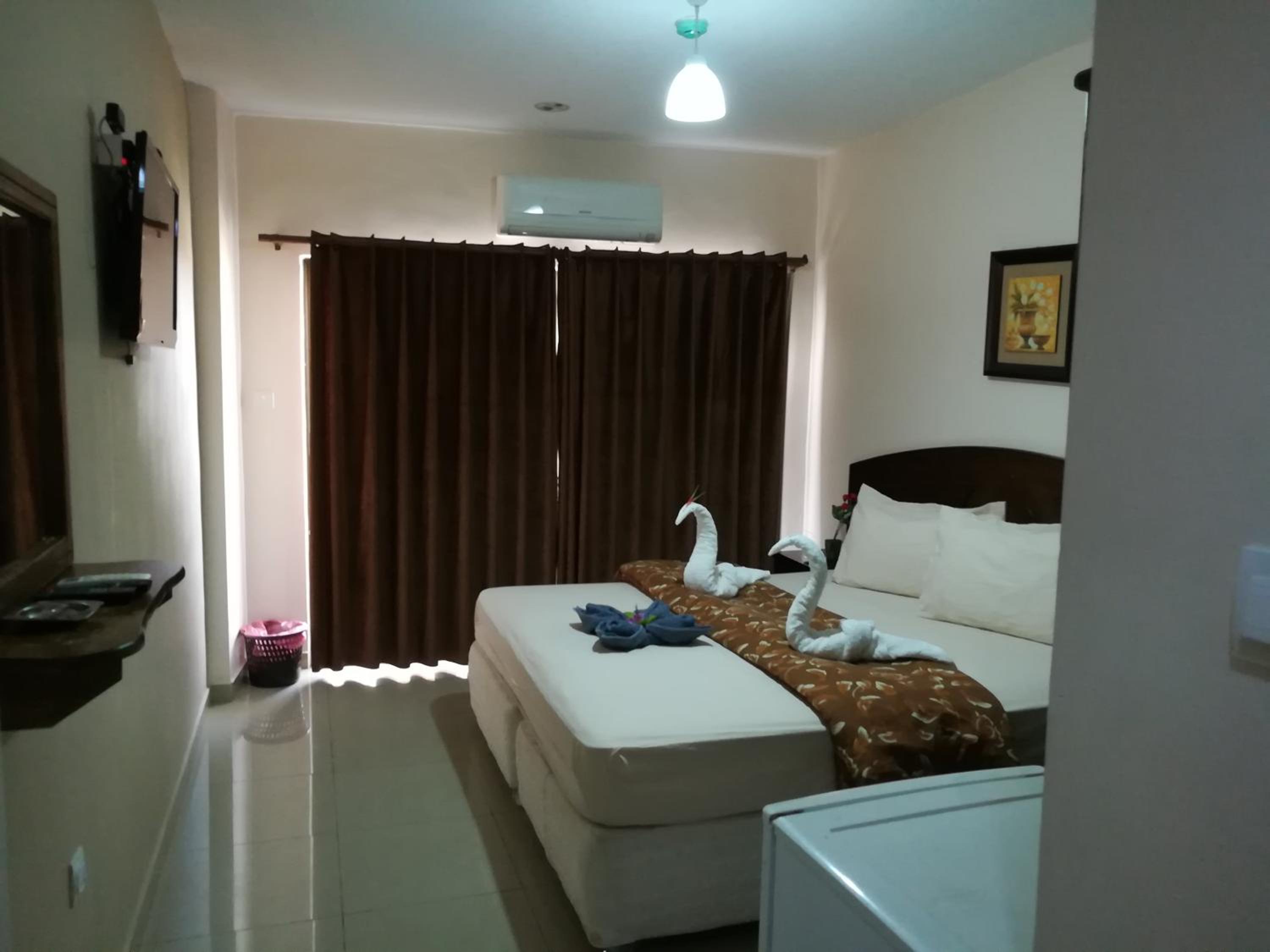 Double Room (1 - 2 Adults) photo 2