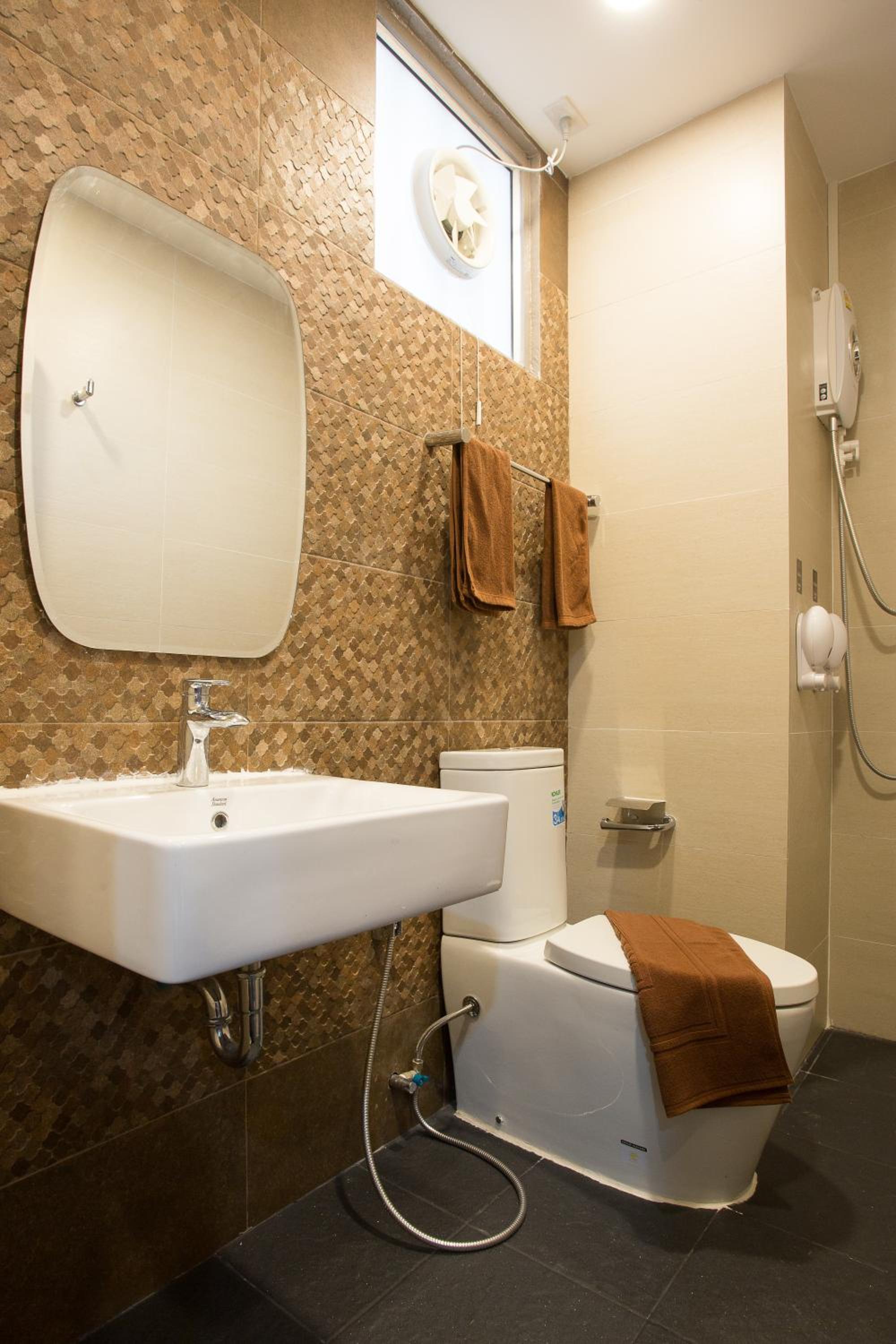 Deluxe King Room photo 3