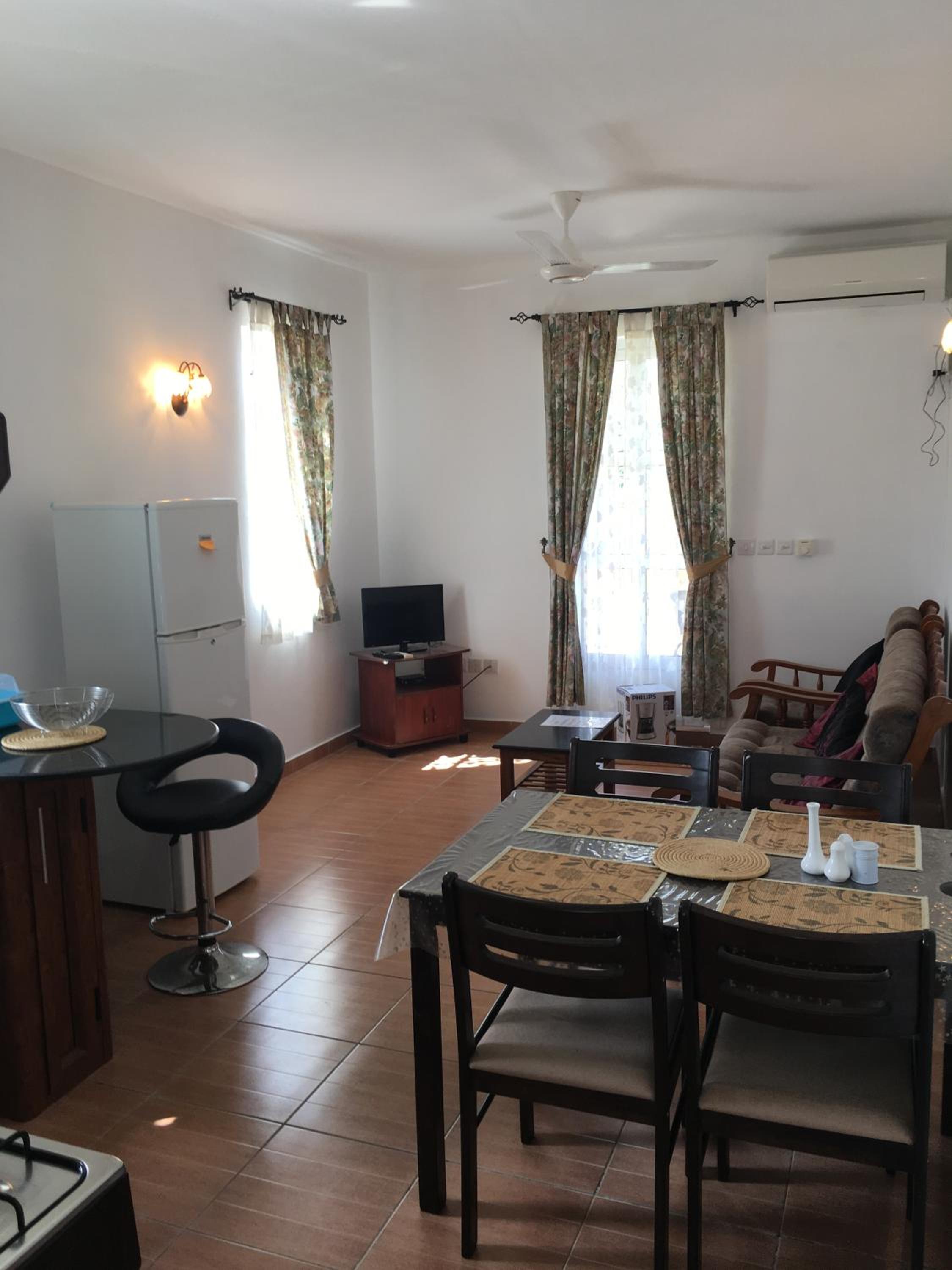 Apartment - Split Level