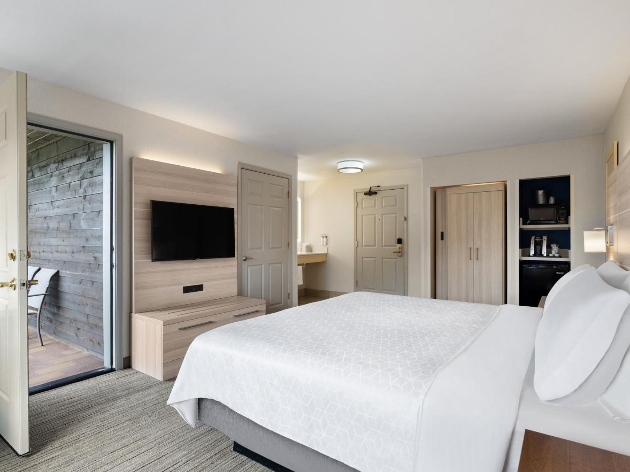 Holiday Inn Express Fort Bragg by IHG