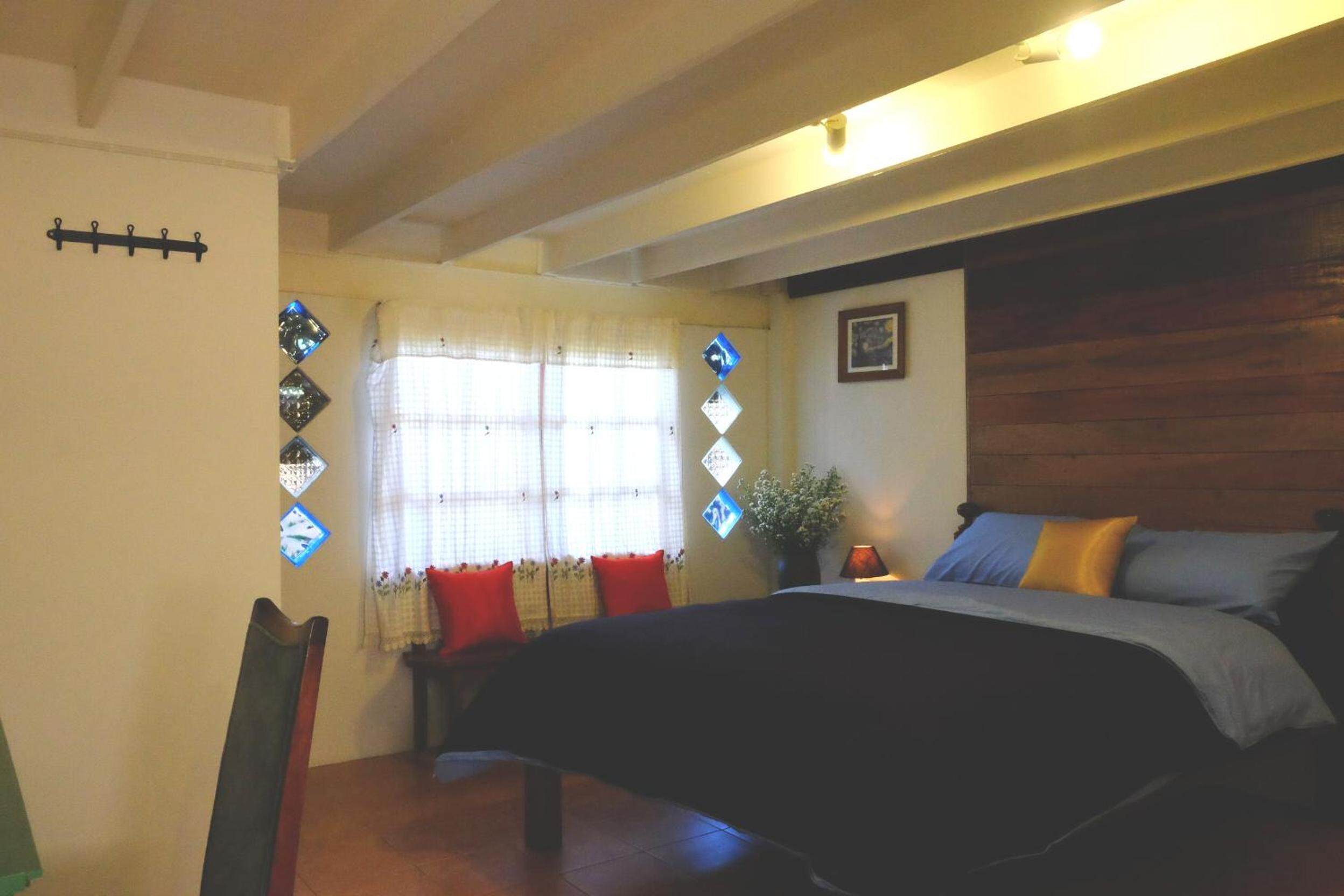 Economy Double Room photo 2