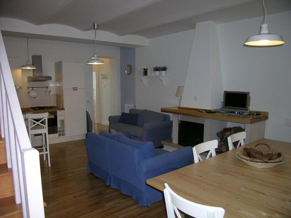 Apartment photo 1