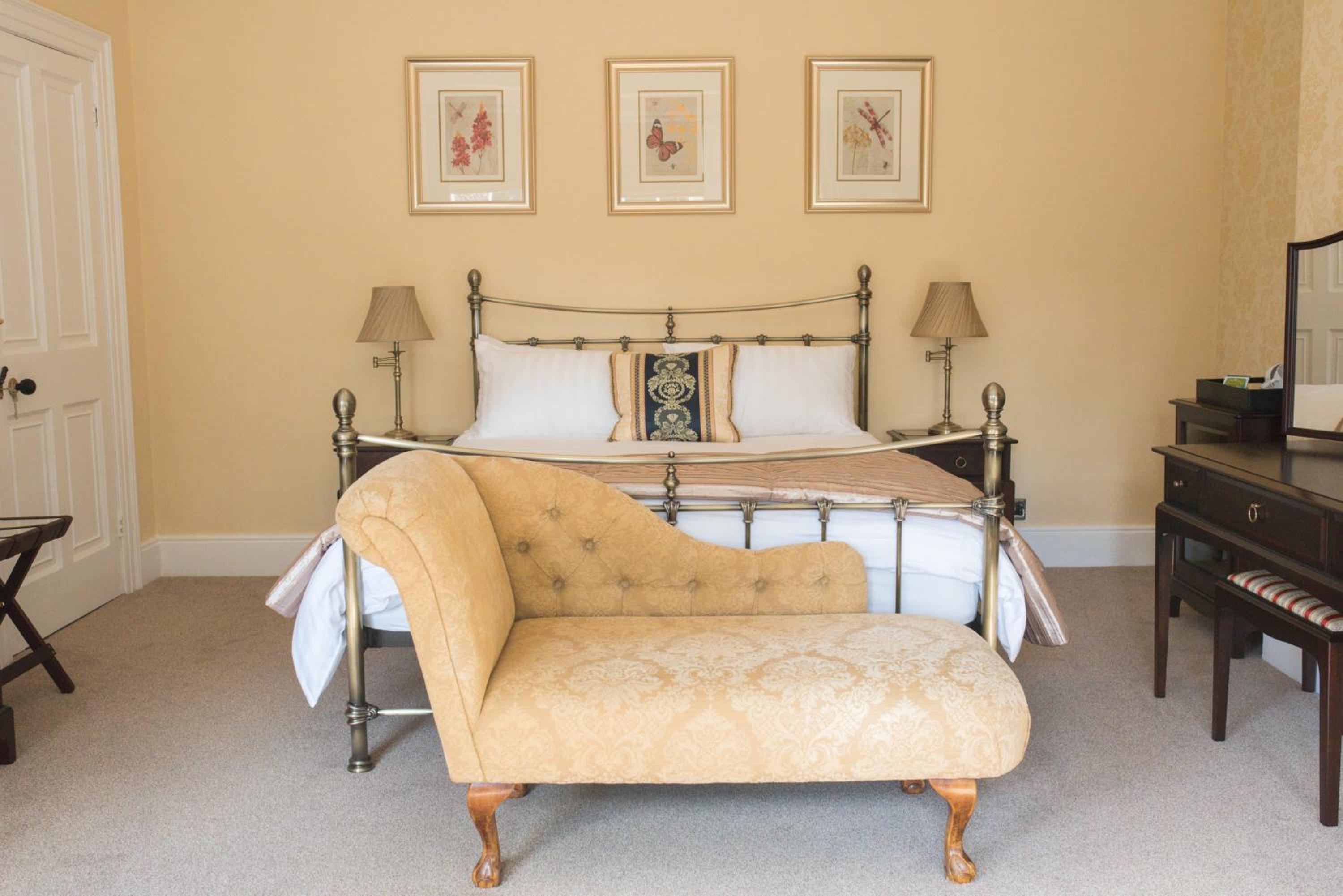 King Room with Garden View photo 3