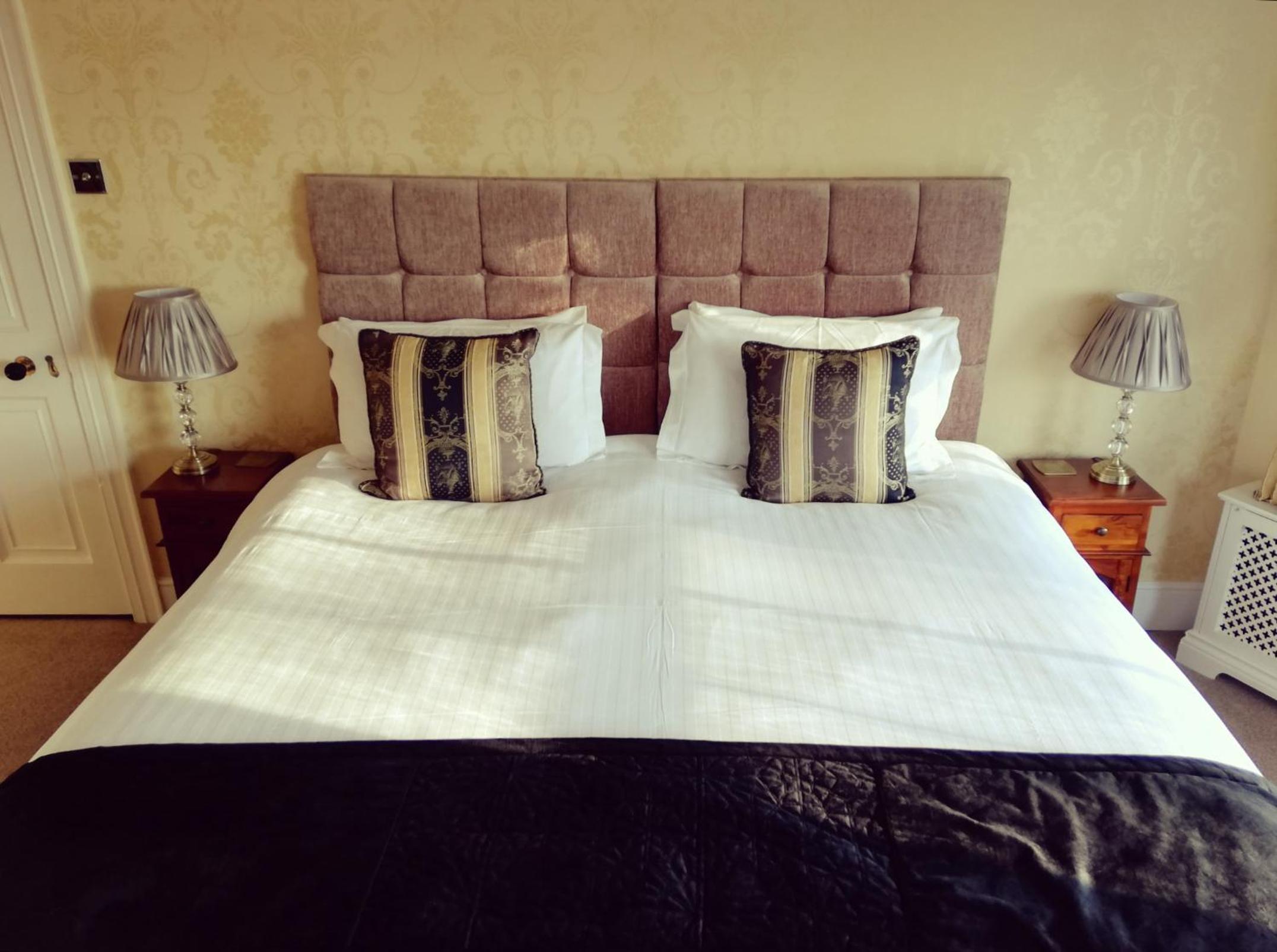Deluxe Double or Twin Room with Garden View photo 3