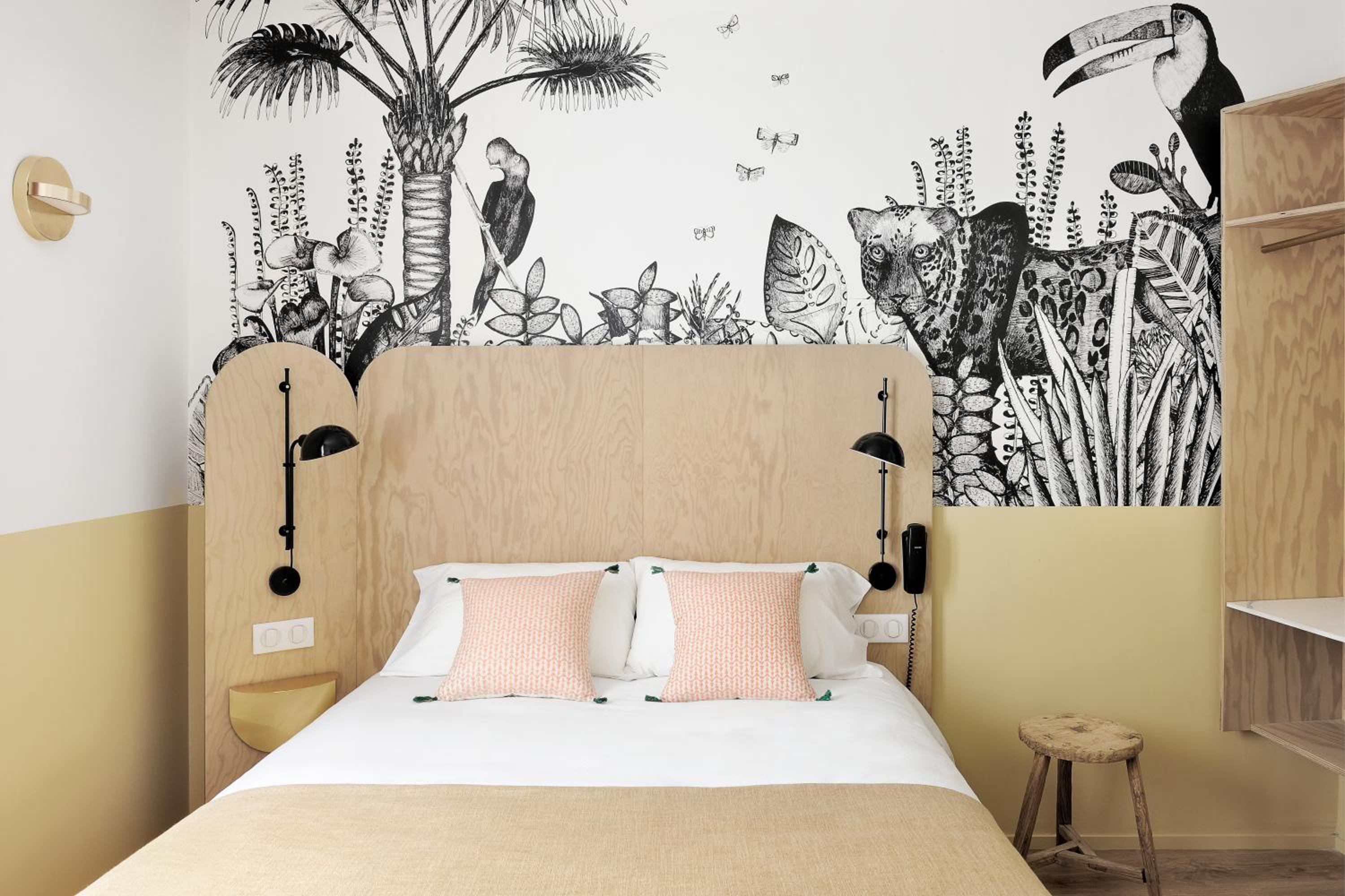 Deluxe Double Room photo 2